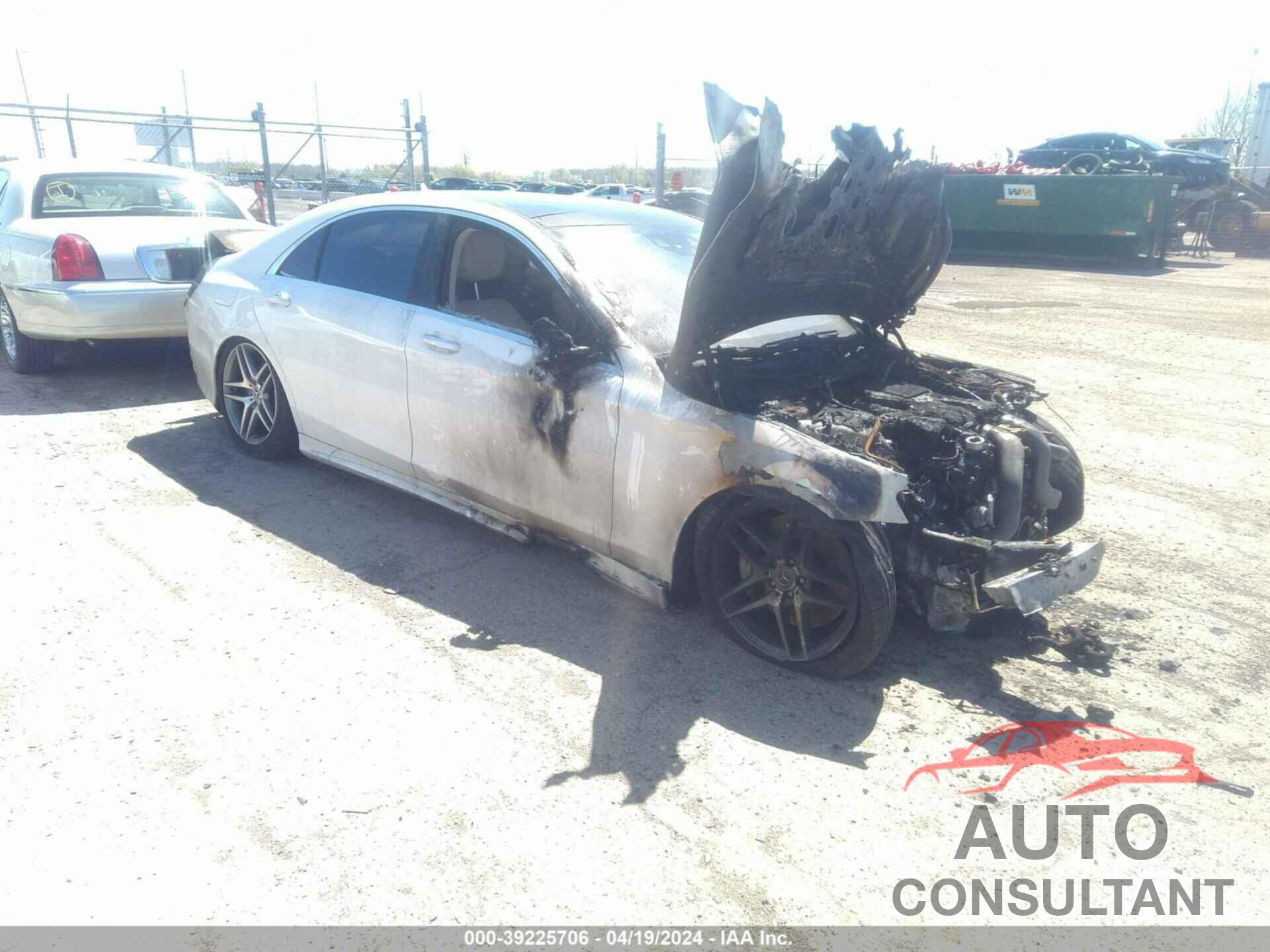 MERCEDES-BENZ S 550 2017 - WDDUG8FB8HA339508