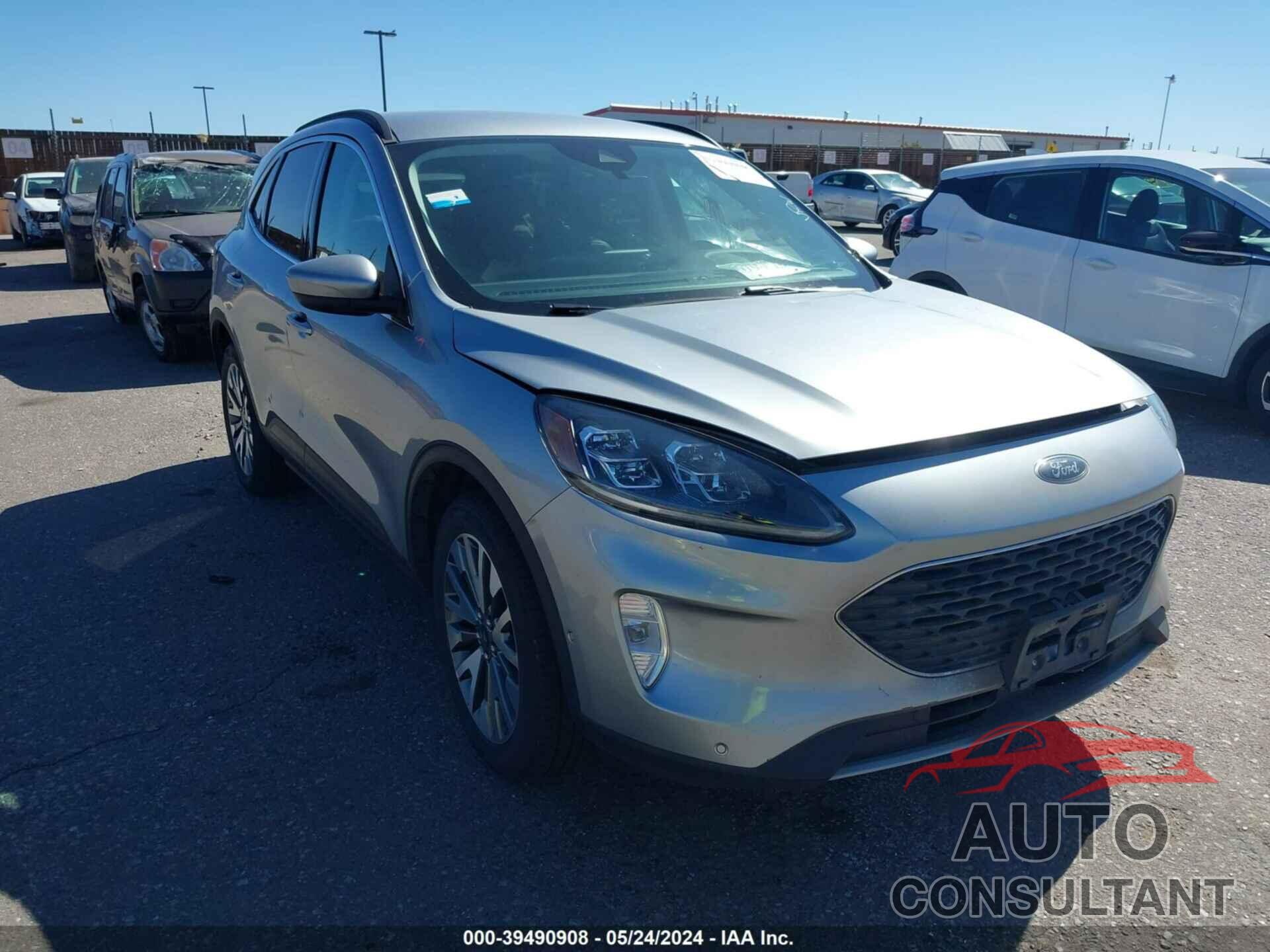 FORD ESCAPE 2021 - 1FMCU9J94MUA70906