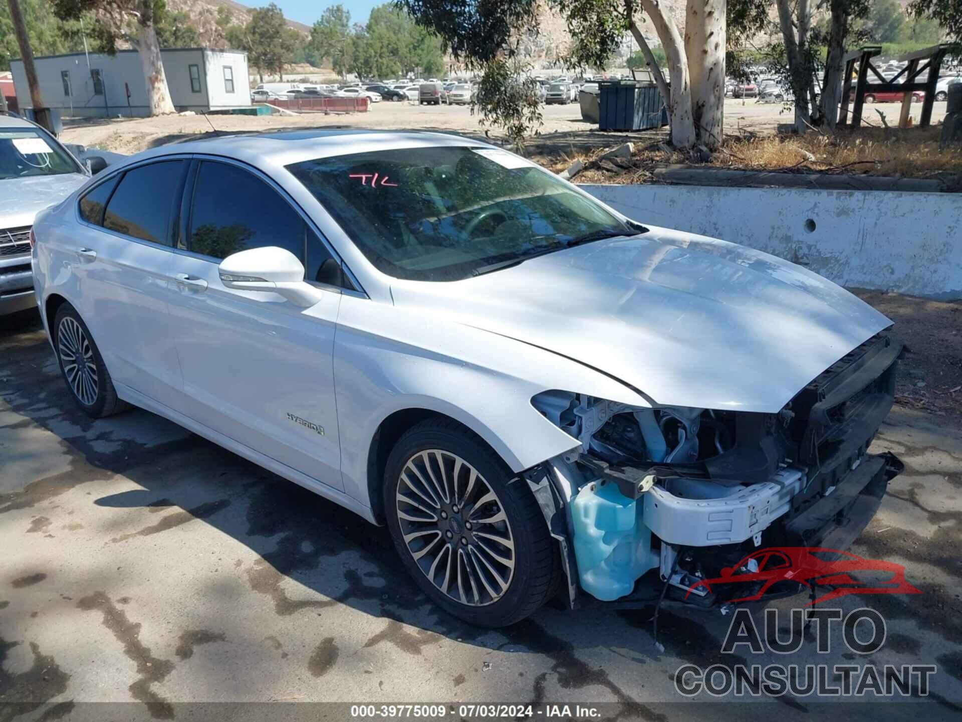 FORD FUSION HYBRID 2018 - 3FA6P0RU4JR155833