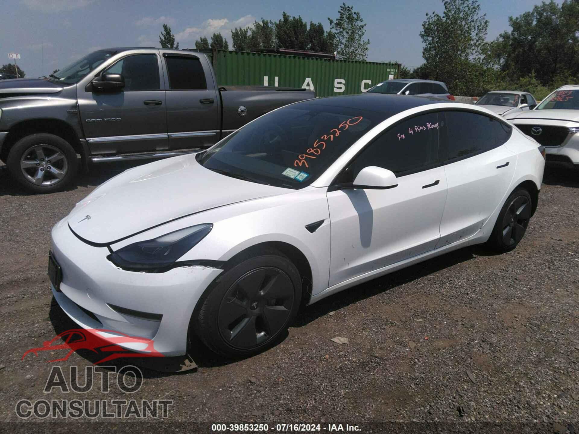 TESLA MODEL 3 2023 - 5YJ3E1EA0PF506364