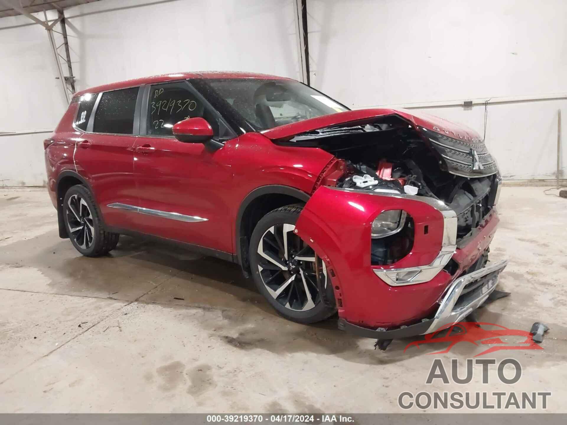 MITSUBISHI OUTLANDER 2022 - JA4J4UA84NZ052104