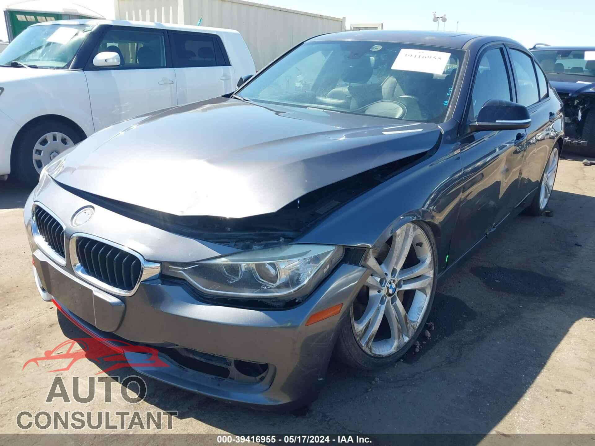 BMW 335I 2012 - WBA3A9C5XCF077642