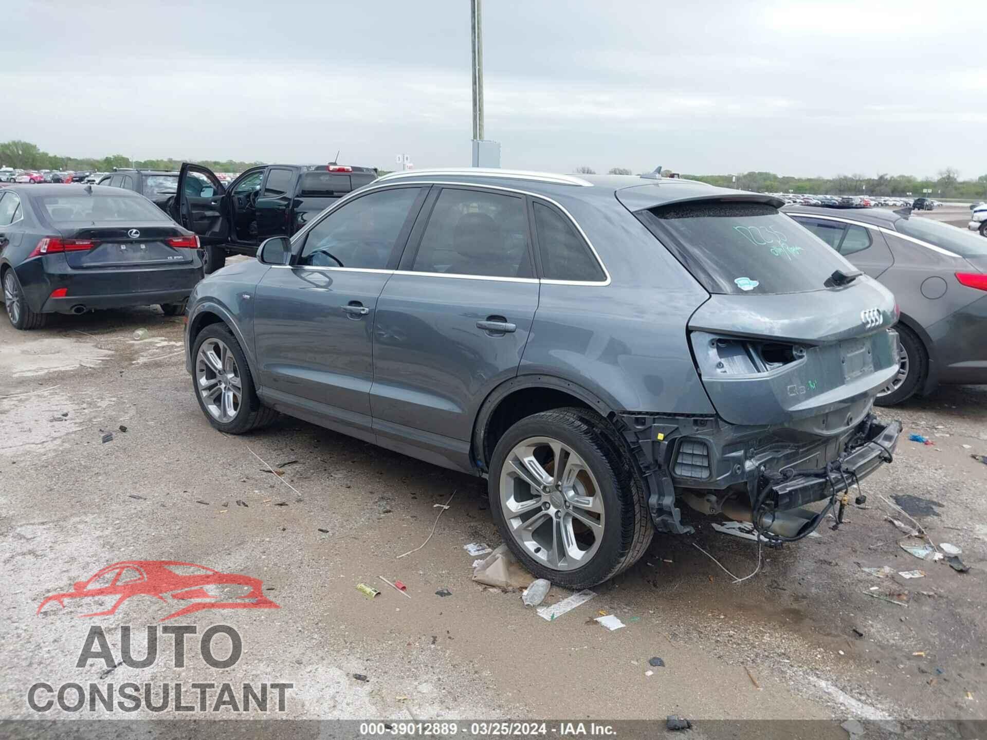 AUDI Q3 2017 - WA1GCCFS2HR013169