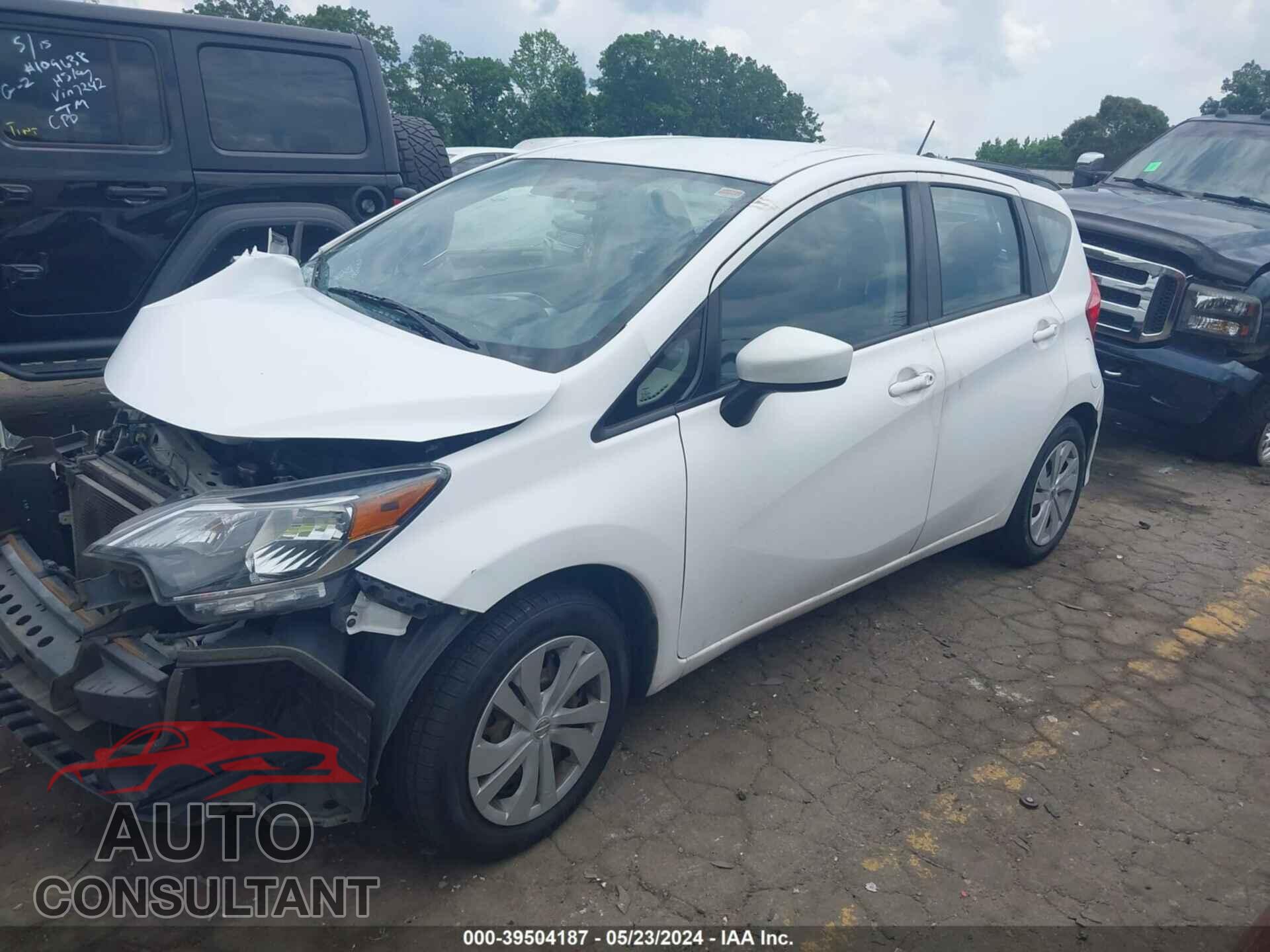 NISSAN VERSA NOTE 2017 - 3N1CE2CP8HL373159
