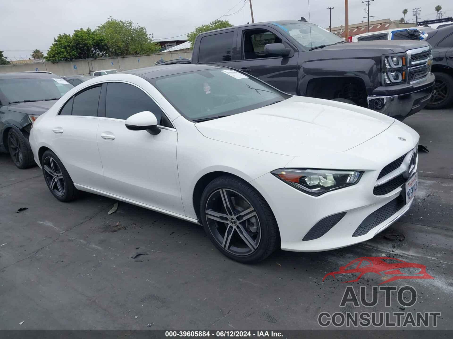 MERCEDES-BENZ CLA 250 2020 - WDD5J4GB7LN073817