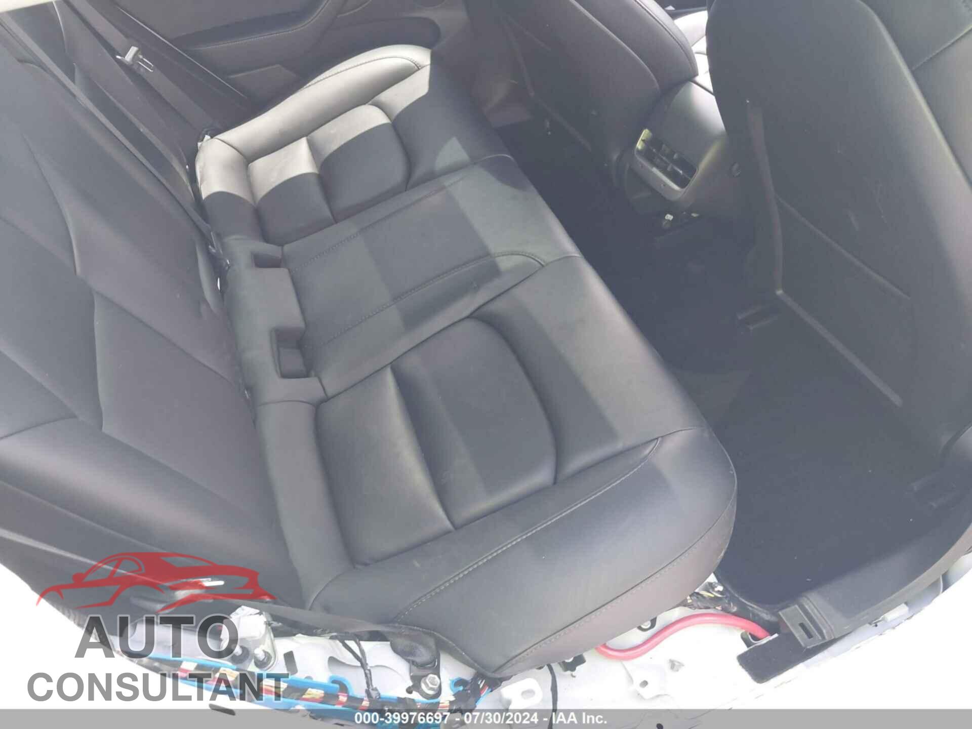 TESLA MODEL 3 2021 - 5YJ3E1EA6MF020847