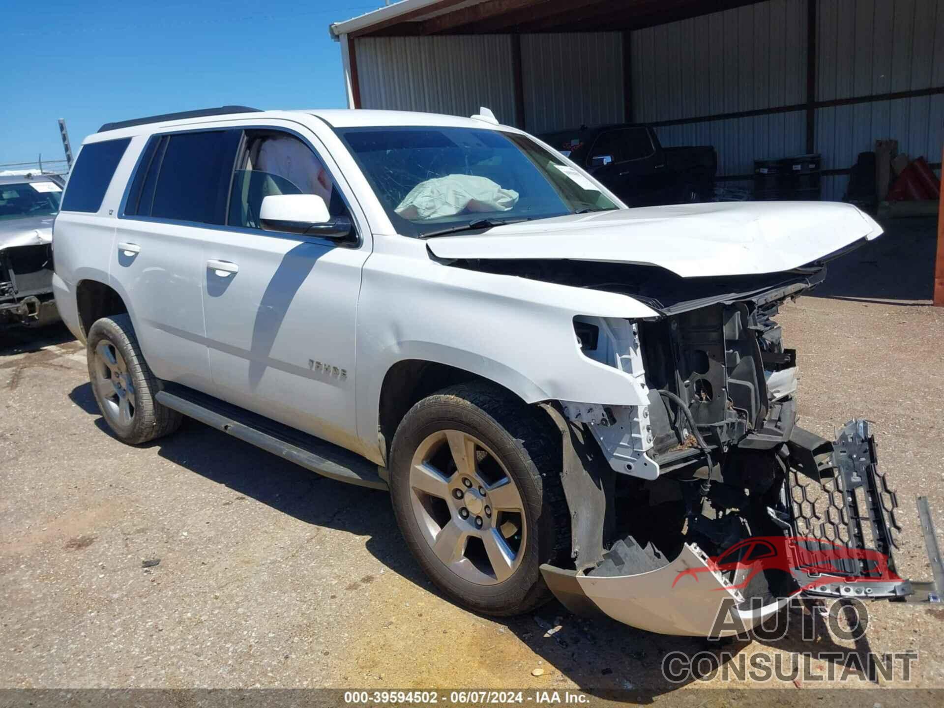 CHEVROLET TAHOE 2017 - 1GNSCBKC2HR135224