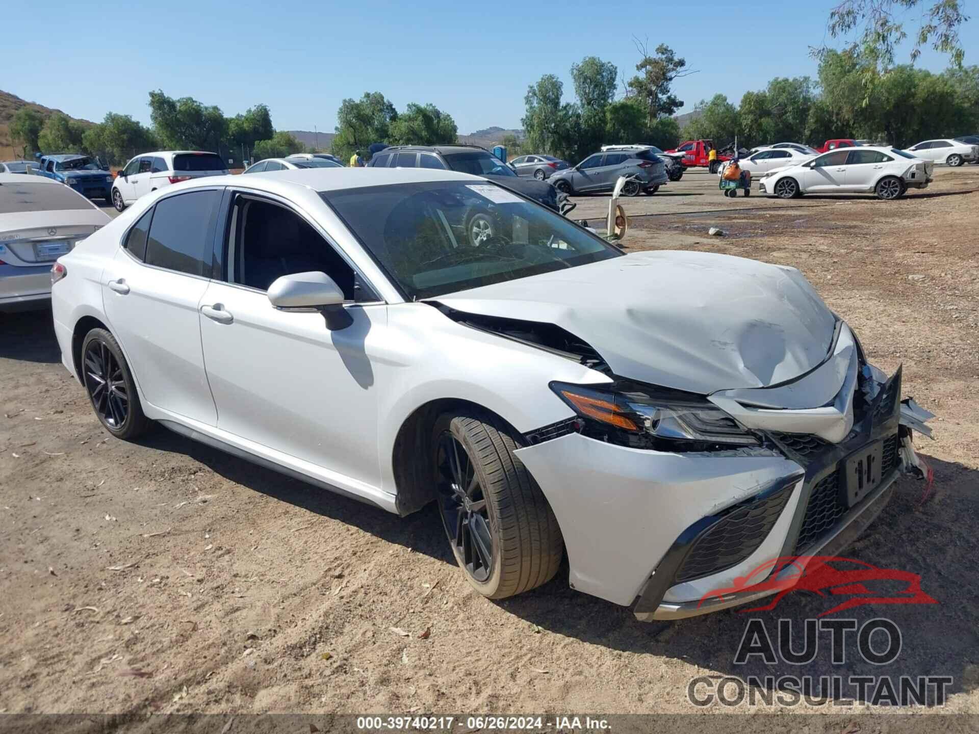 TOYOTA CAMRY 2021 - 4T1K61AK6MU420756