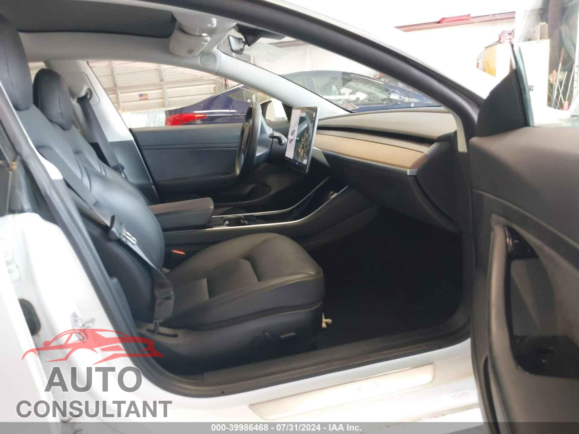 TESLA MODEL 3 2020 - 5YJ3E1EAXLF632399