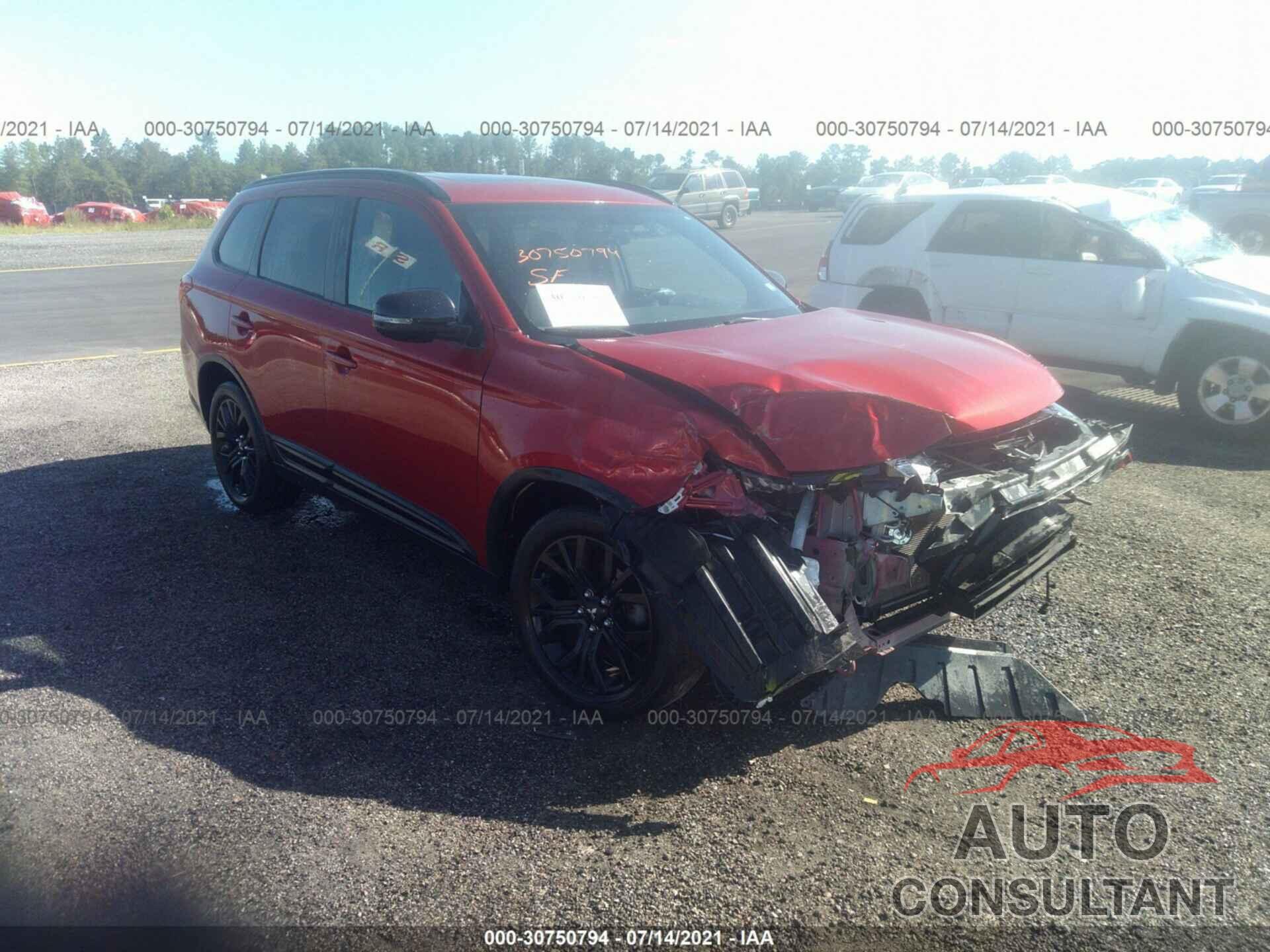 MITSUBISHI OUTLANDER 2018 - JA4AD3A30JZ018699