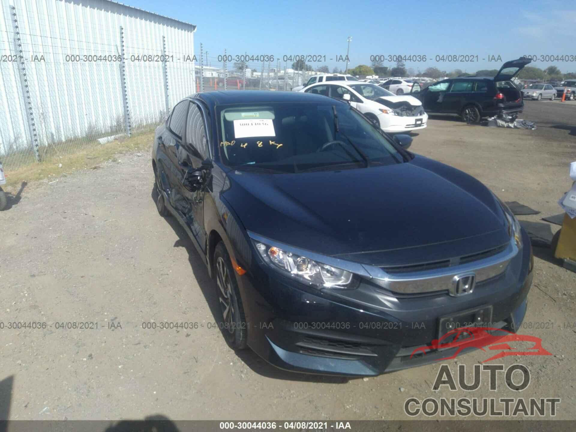 HONDA CIVIC SEDAN 2018 - 2HGFC2F73JH607316