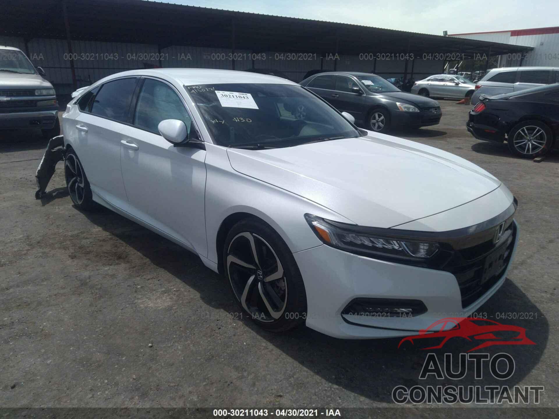 HONDA ACCORD SEDAN 2018 - 1HGCV1F30JA267240