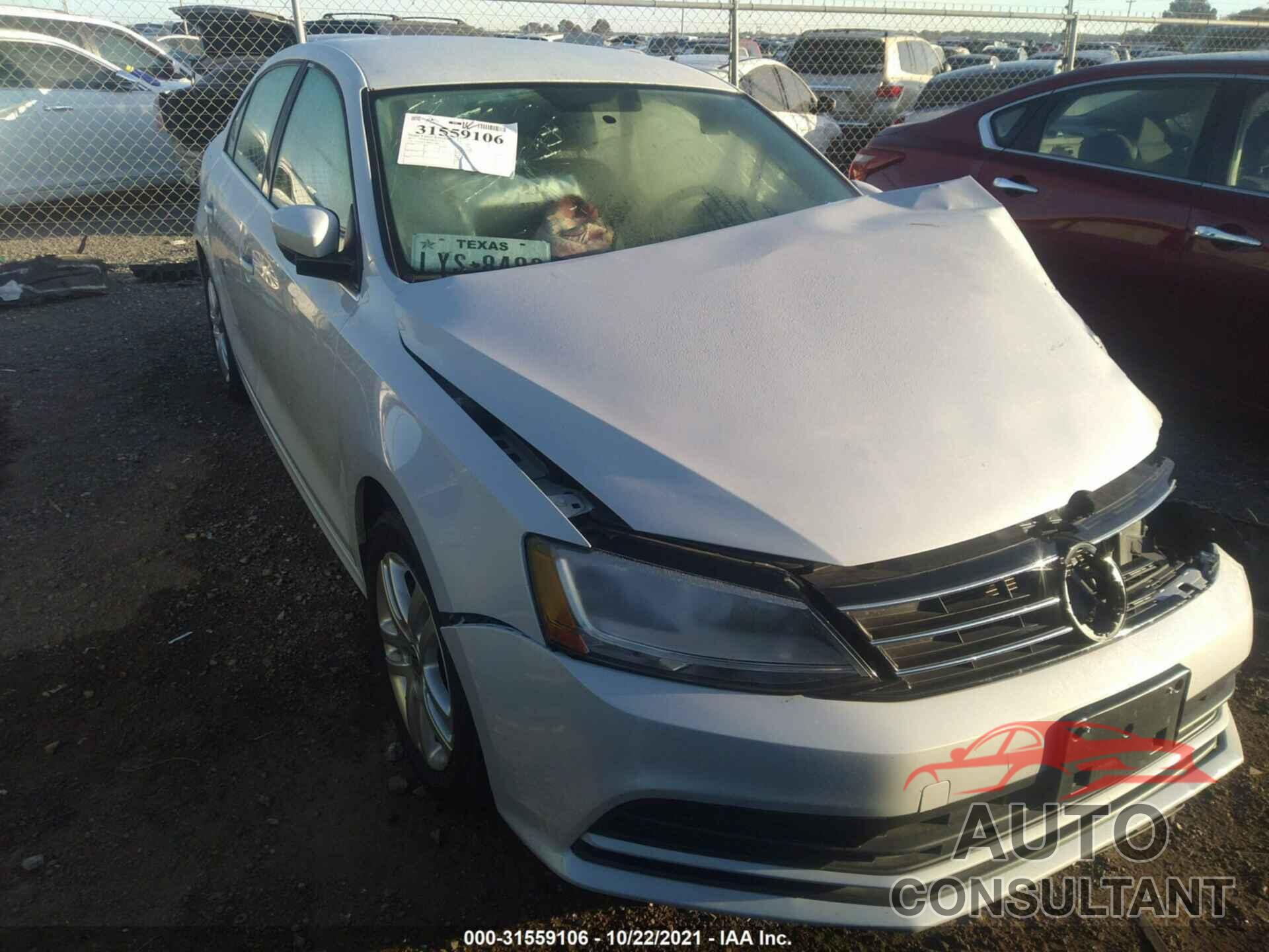 VOLKSWAGEN JETTA 2017 - 3VW2B7AJ0HM379641
