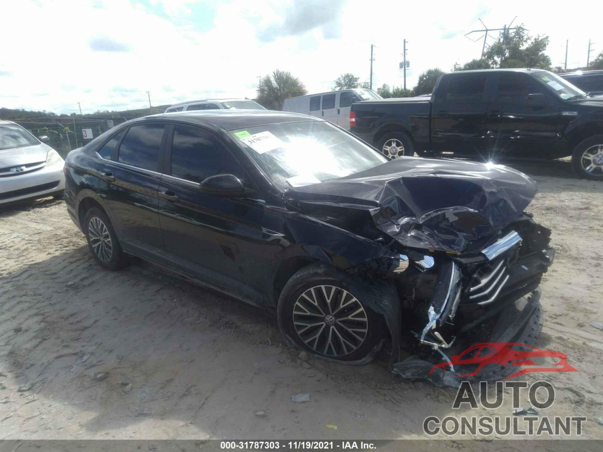 VOLKSWAGEN JETTA 2019 - 3VWEB7BUXKM160828