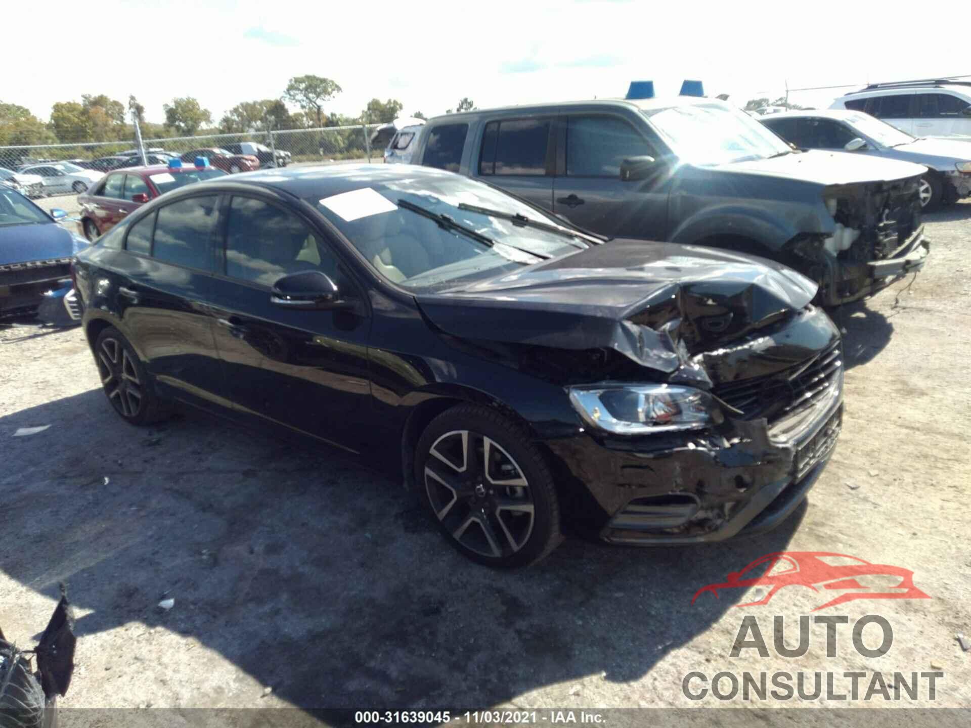 VOLVO S60 2017 - YV126MFL7H2435611