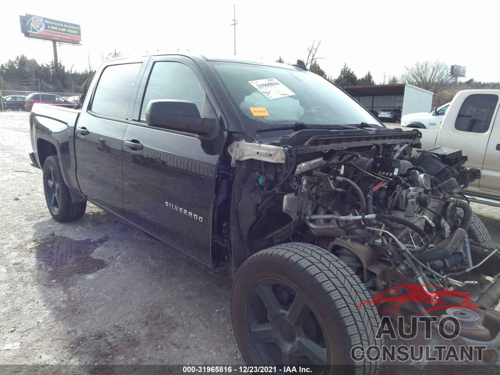 CHEVROLET SILVERADO 1500 2018 - 3GCUKPEC1JG198592