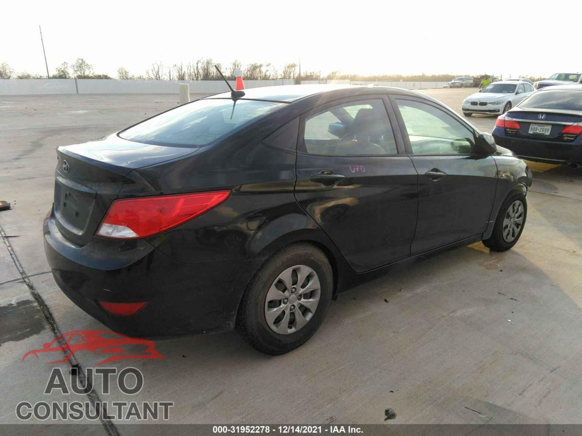 HYUNDAI ACCENT 2017 - KMHCT4AE2HU358254