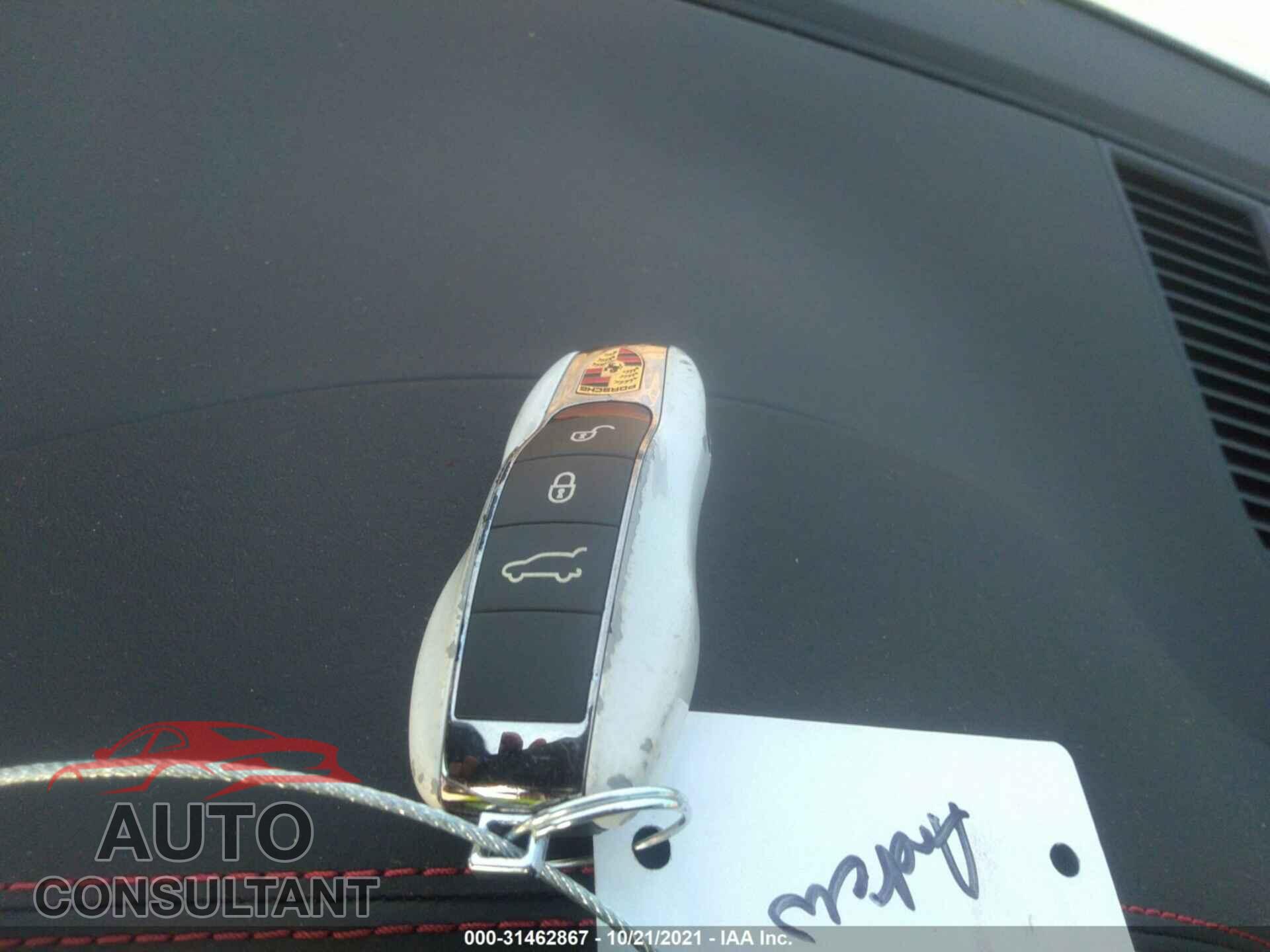 PORSCHE MACAN 2017 - WP1AA2A56HLB08669