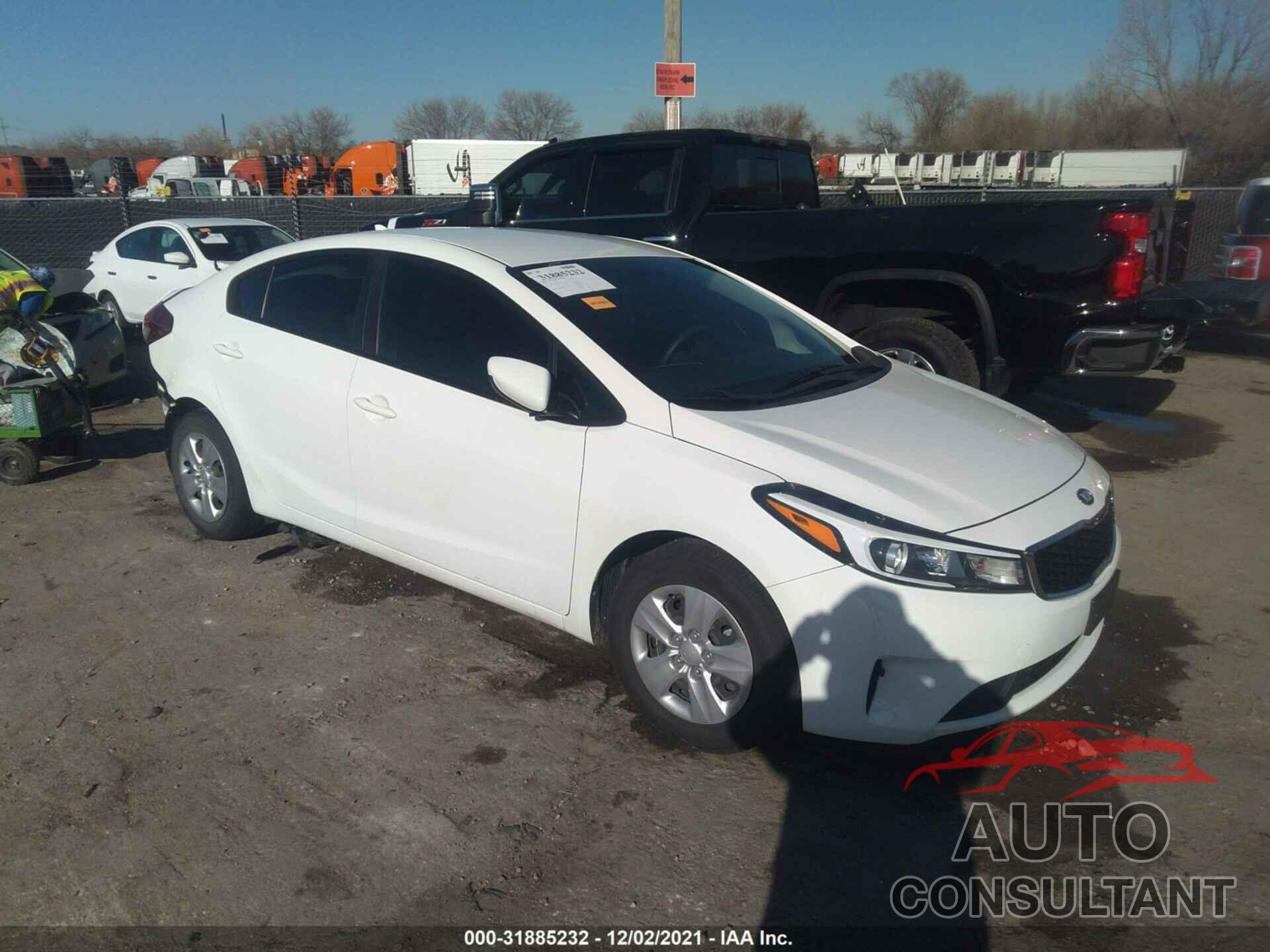 KIA FORTE 2018 - 3KPFK4A70JE245655