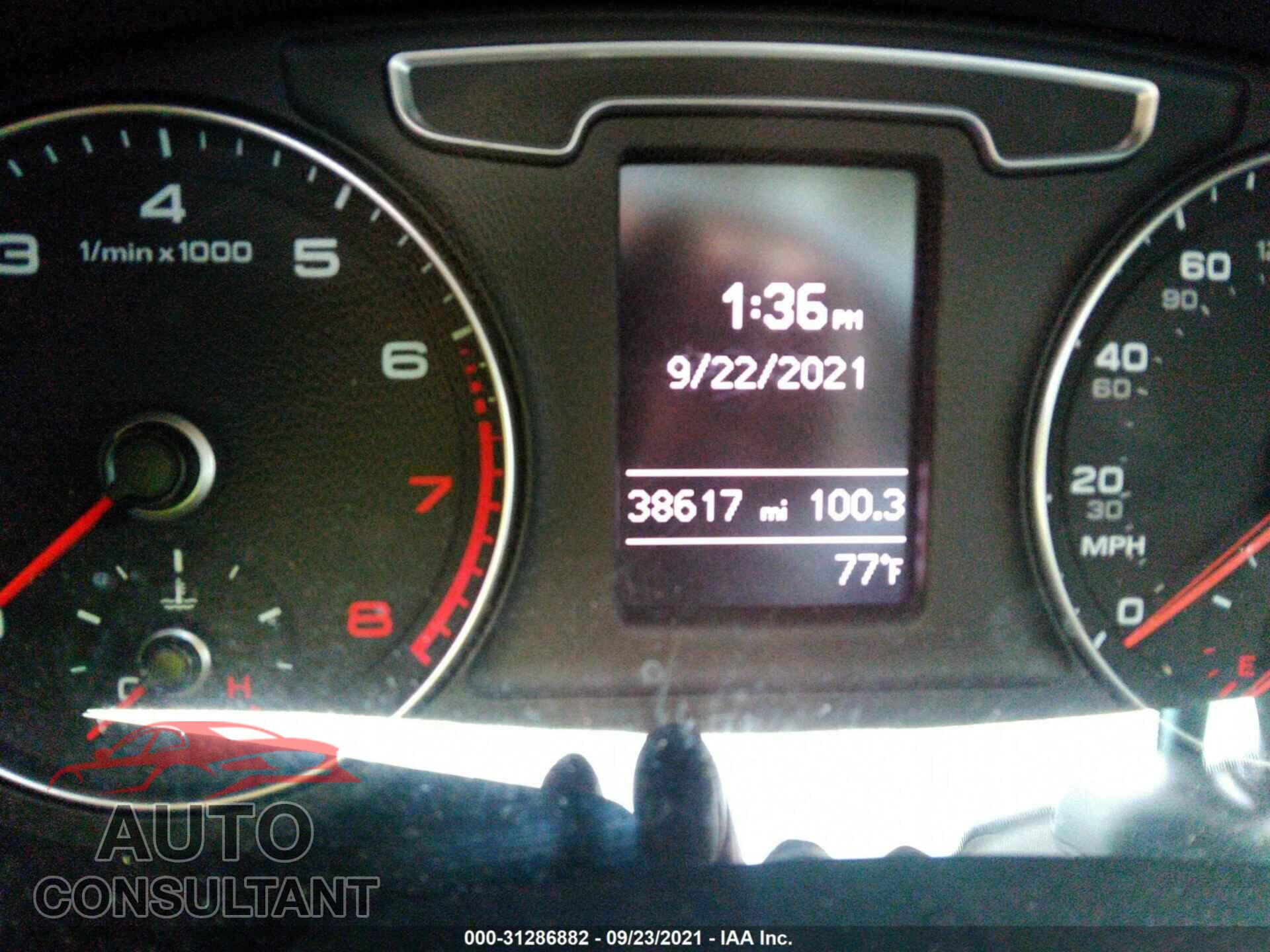 AUDI Q3 2017 - WA1ECCFS2HR008190