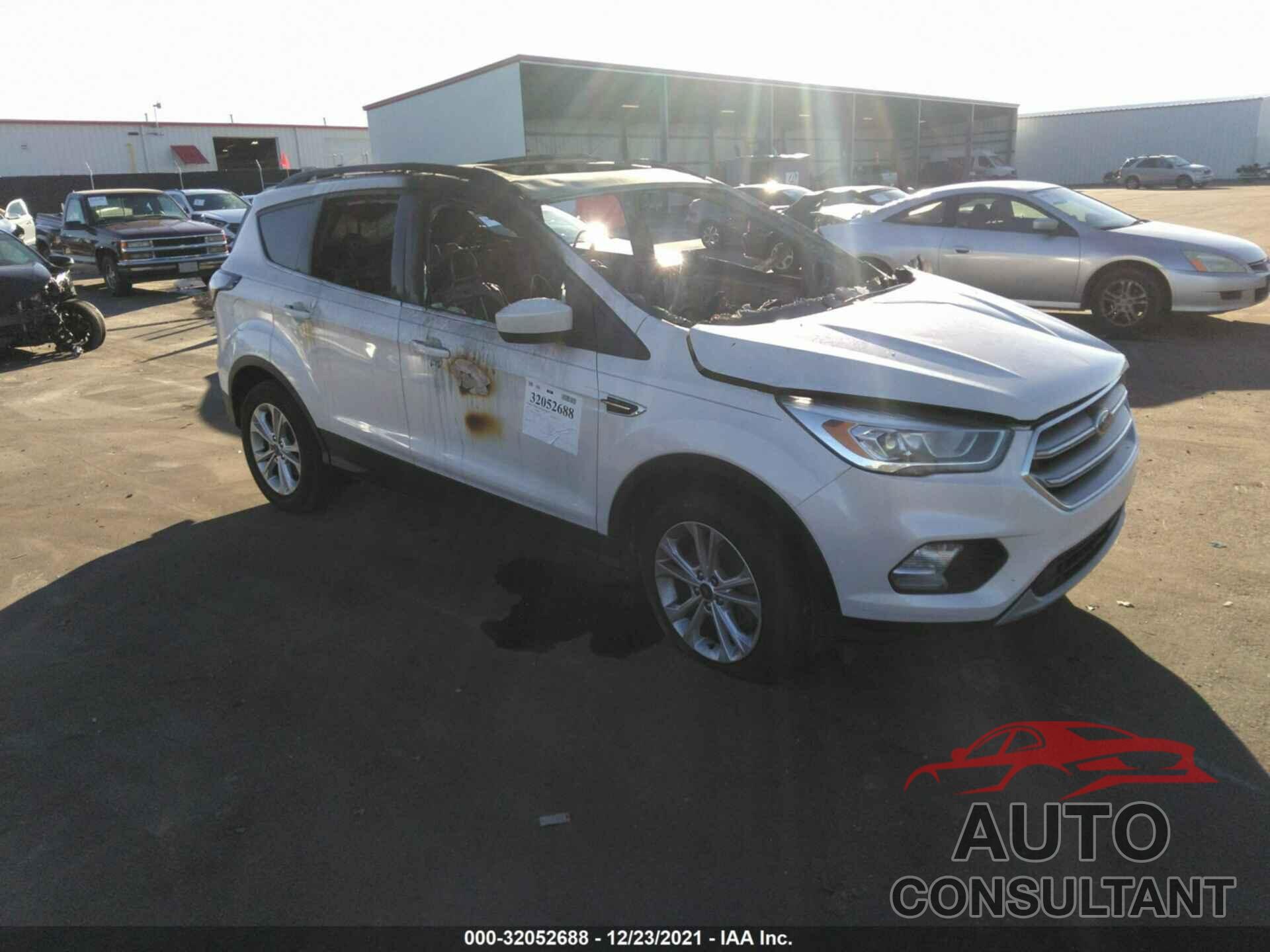 FORD ESCAPE 2017 - 1FMCU0G97HUE84531