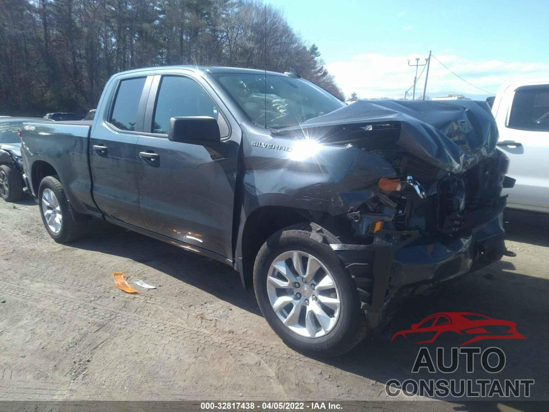 CHEVROLET SILVERADO 1500 2021 - 1GCRYBEHXMZ193012