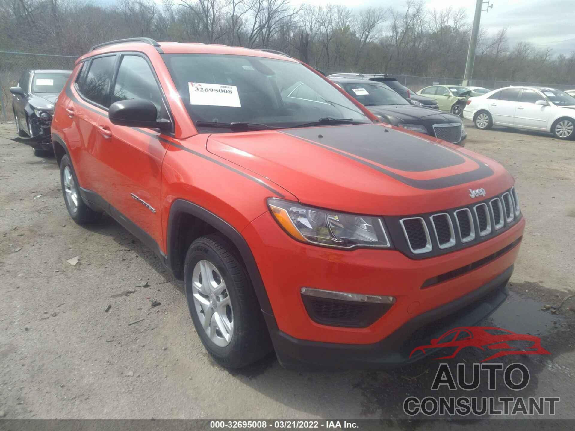 JEEP COMPASS 2018 - 3C4NJCAB8JT272062