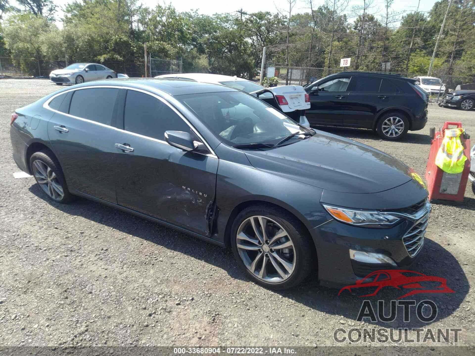 CHEVROLET MALIBU 2020 - 1G1ZE5SX4LF047106