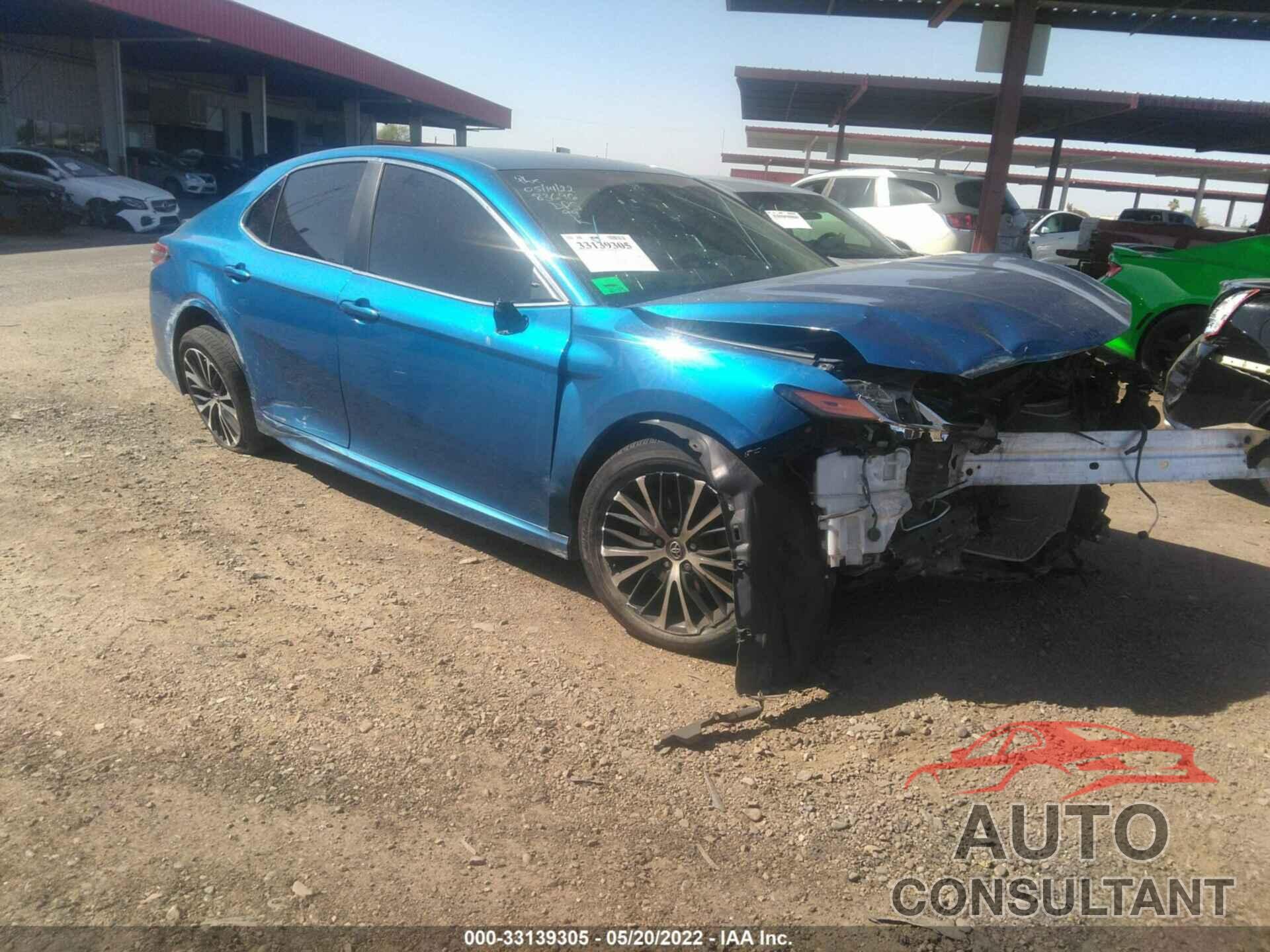 TOYOTA CAMRY 2018 - 4T1B11HK9JU009397