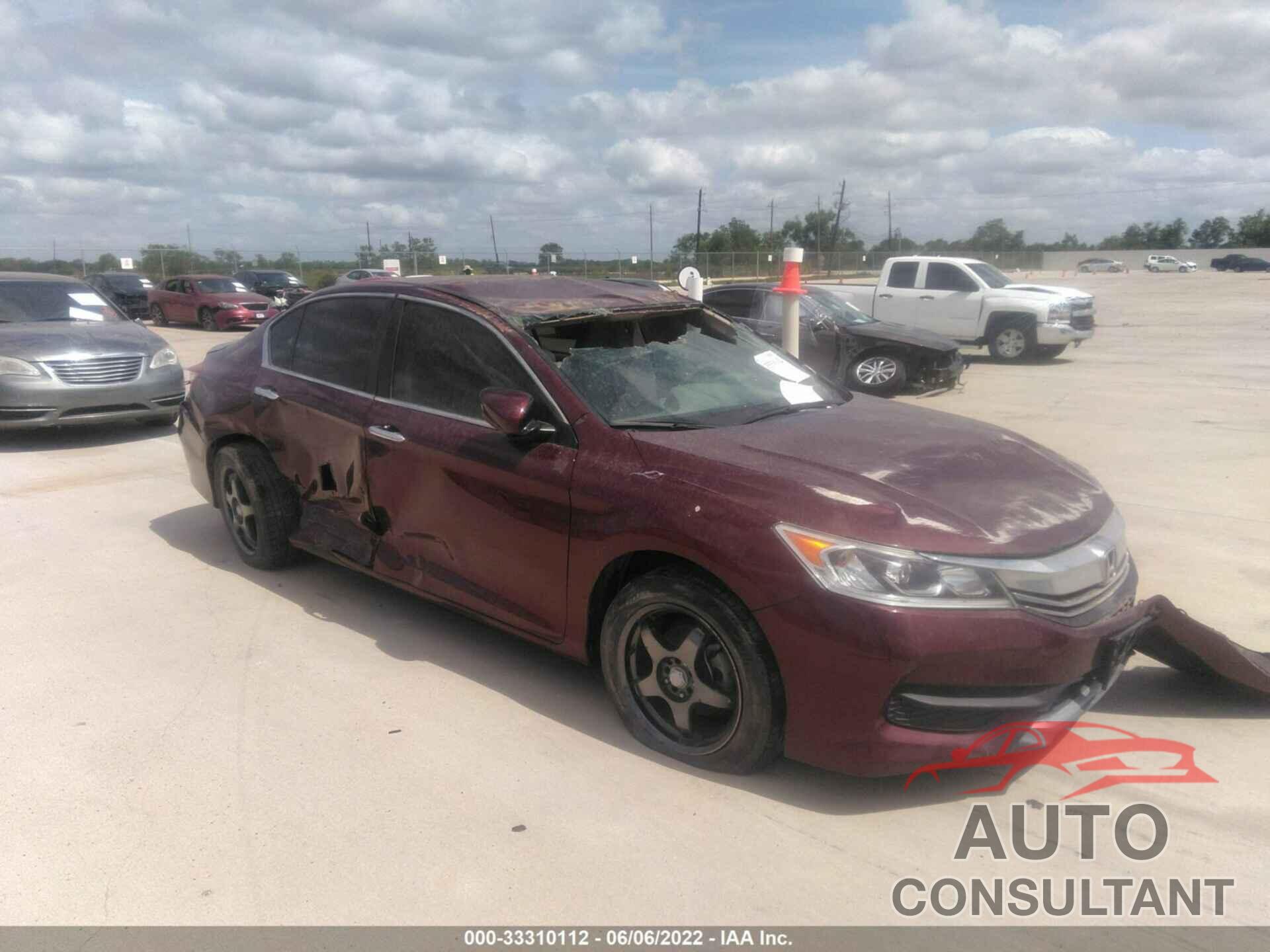 HONDA ACCORD SEDAN 2017 - 1HGCR2F38HA305088