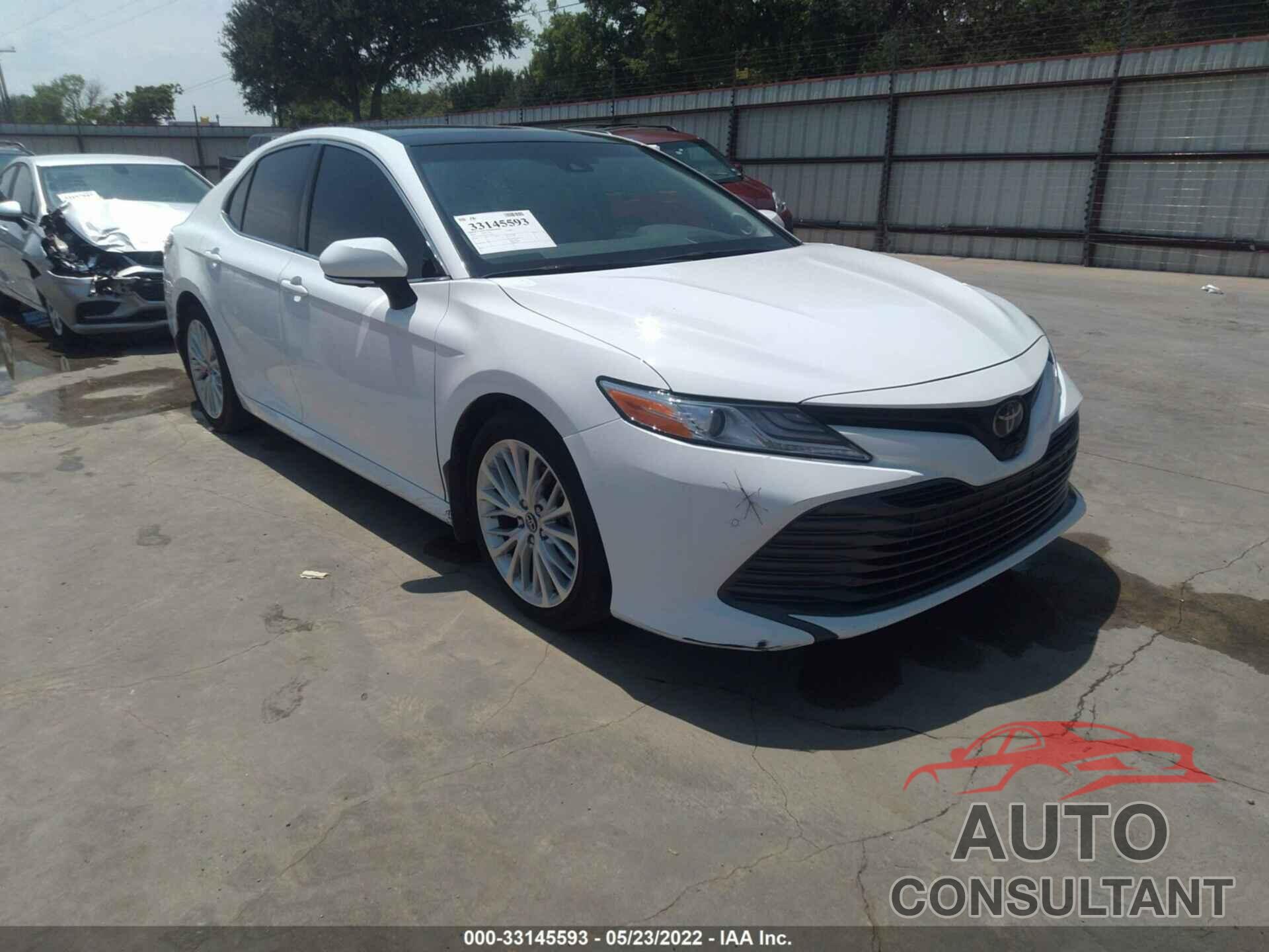TOYOTA CAMRY 2018 - 4T1B11HKXJU145599