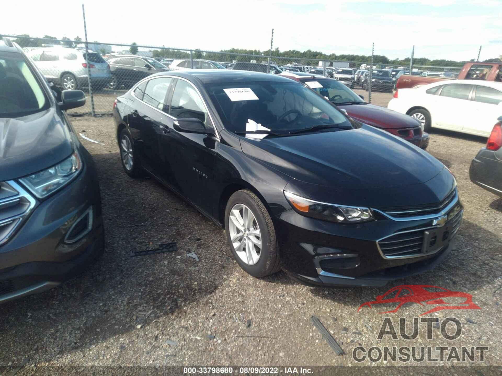 CHEVROLET MALIBU 2018 - 1G1ZD5ST5JF180521