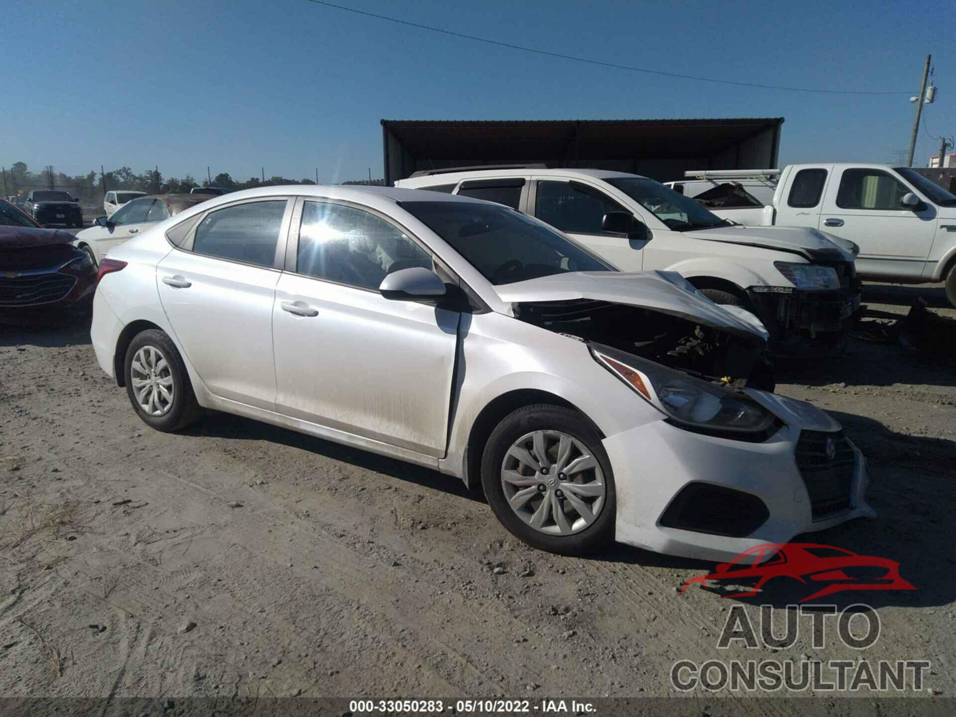 HYUNDAI ACCENT 2018 - 3KPC24A39JE026287