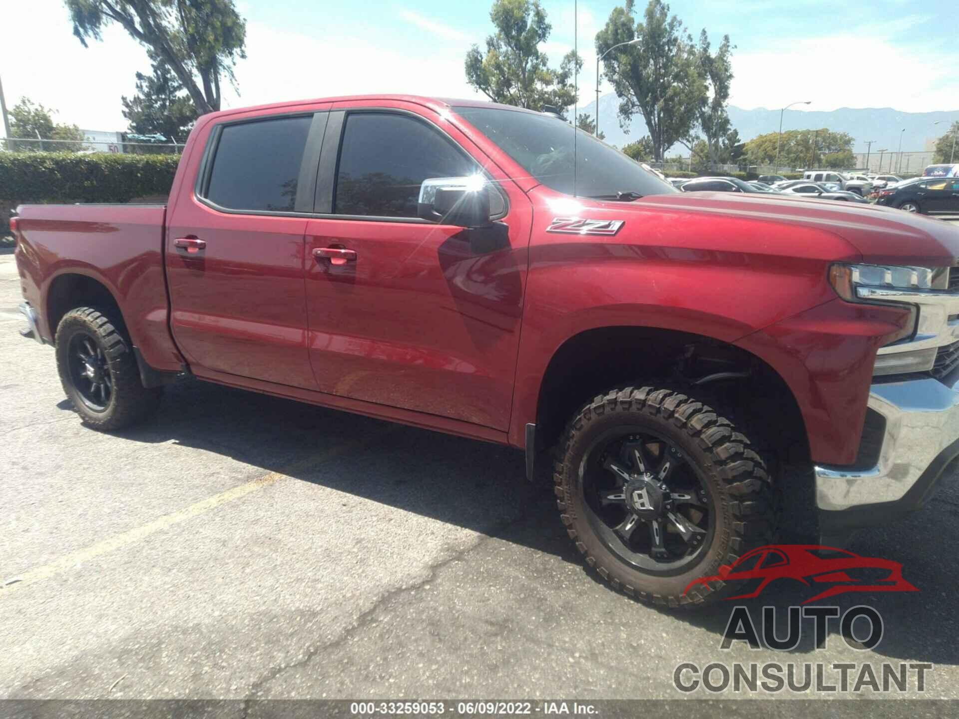 CHEVROLET SILVERADO 1500 2019 - 1GCUYDED7KZ113729