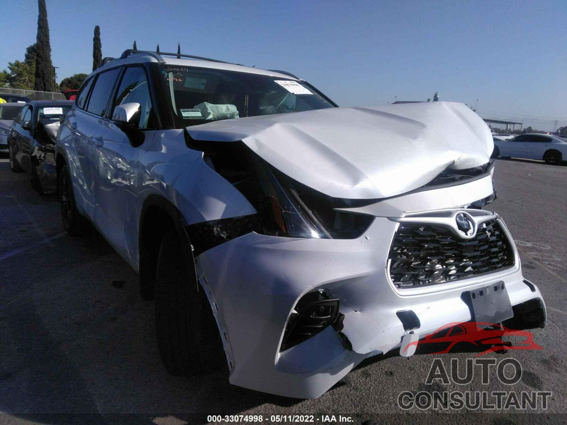 TOYOTA HIGHLANDER 2022 - 5TDHZRAH1NS546196