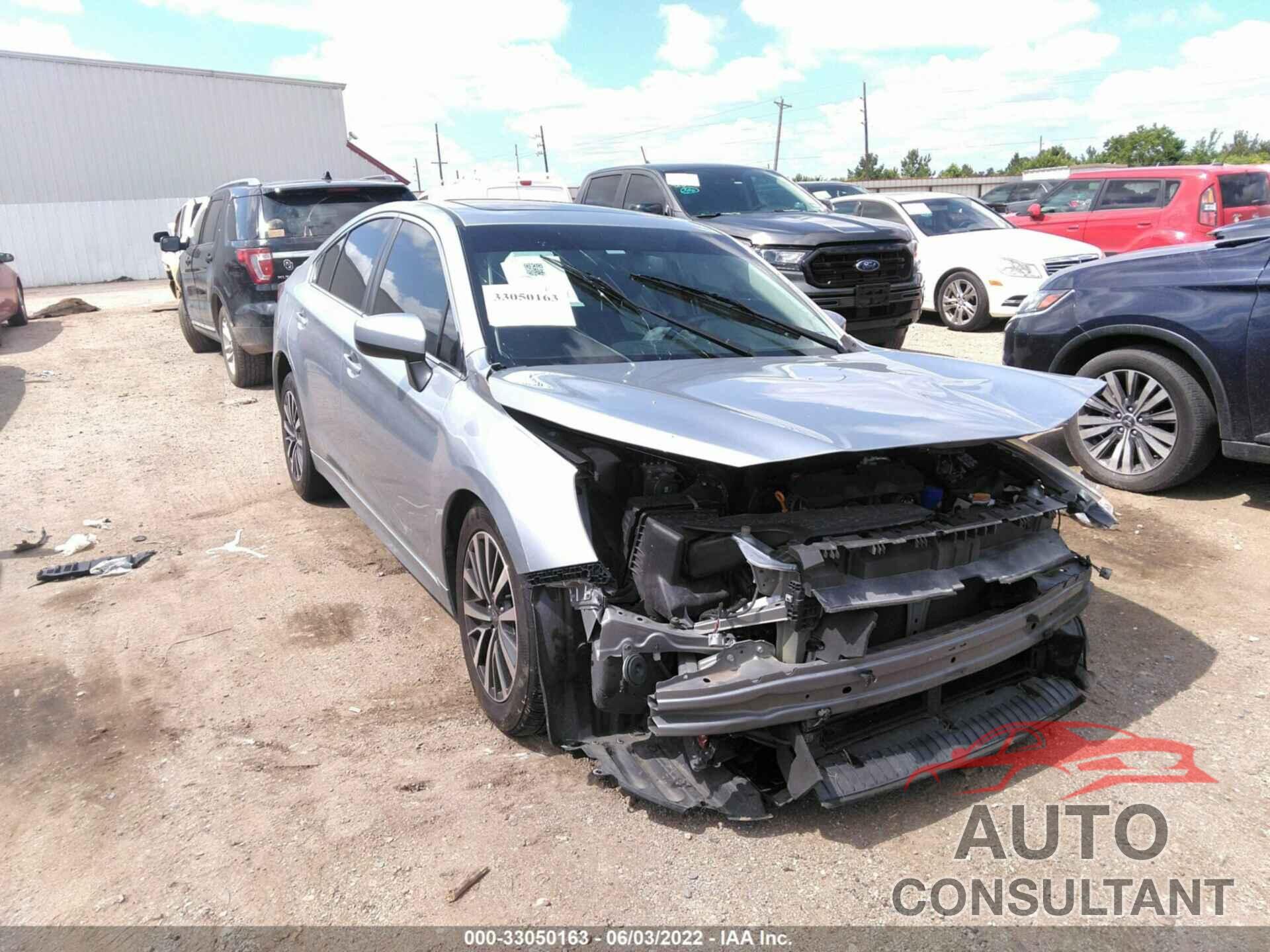 SUBARU LEGACY 2018 - 4S3BNAD6XJ3007679