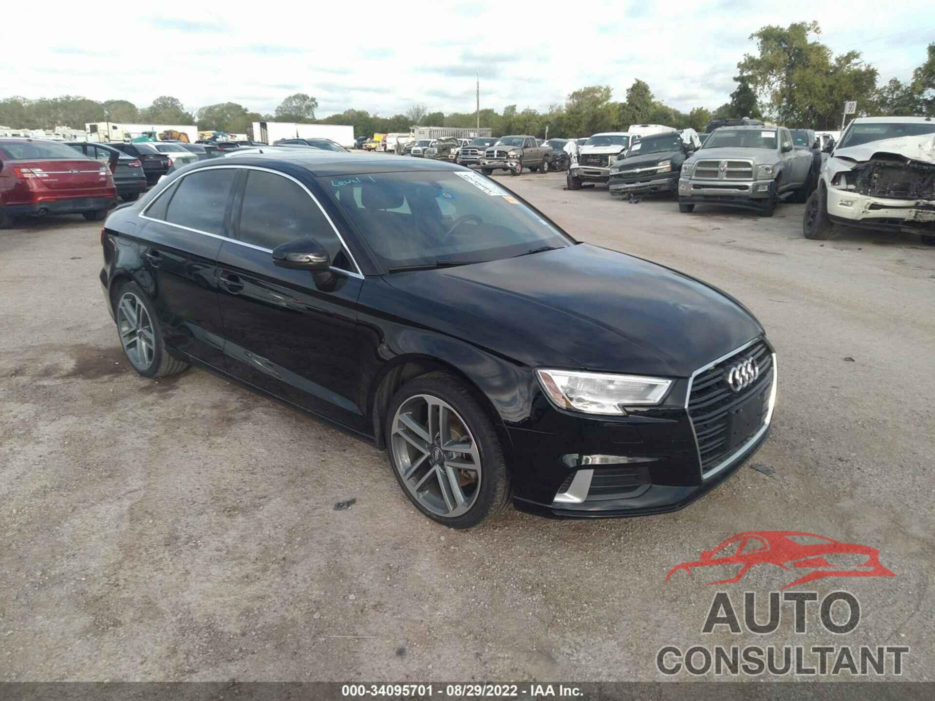 AUDI A3 SEDAN 2019 - WAUAUGFFXK1027276