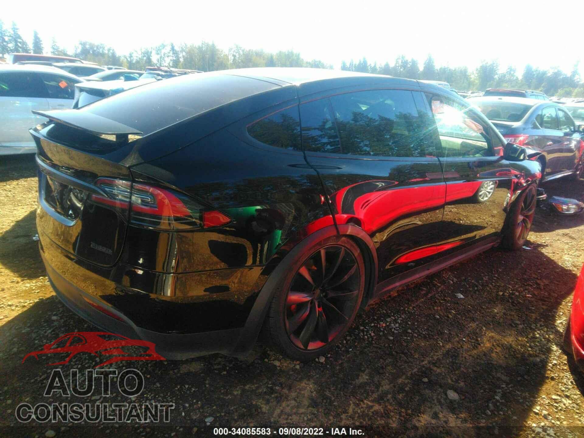 TESLA MODEL X 2016 - 5YJXCDE49GF030019