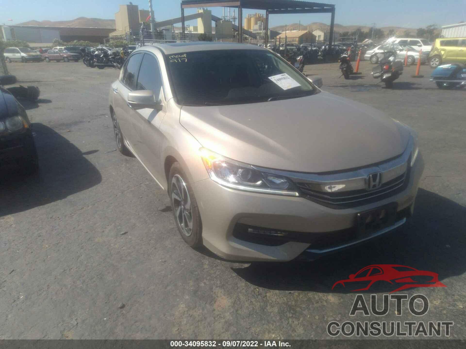 HONDA ACCORD SEDAN 2017 - 1HGCR2F81HA104984