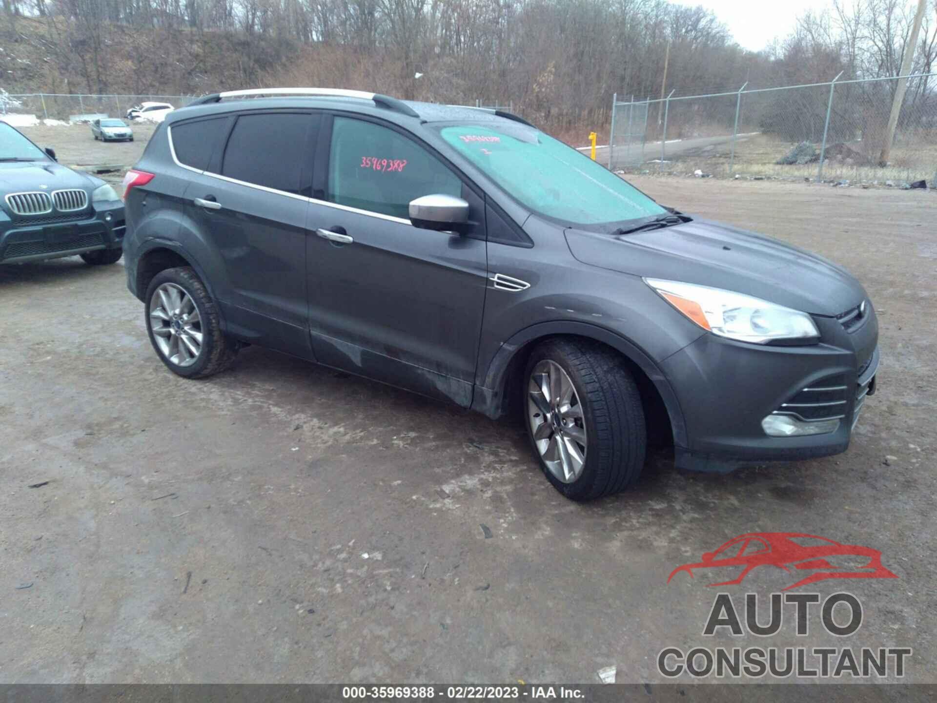FORD ESCAPE 2015 - 1FMCU9GX1FUC25436