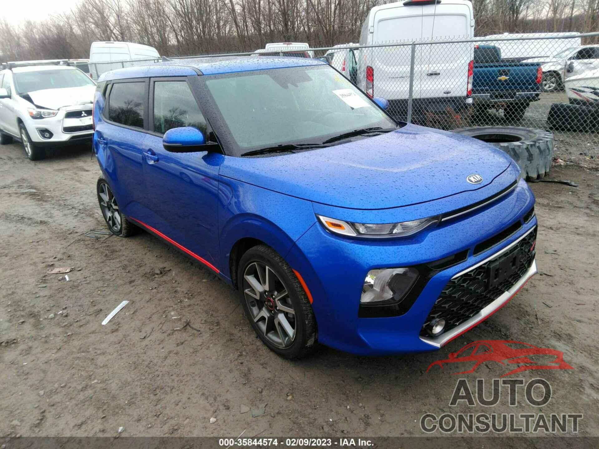 KIA SOUL 2021 - KNDJ63AU2M7759817