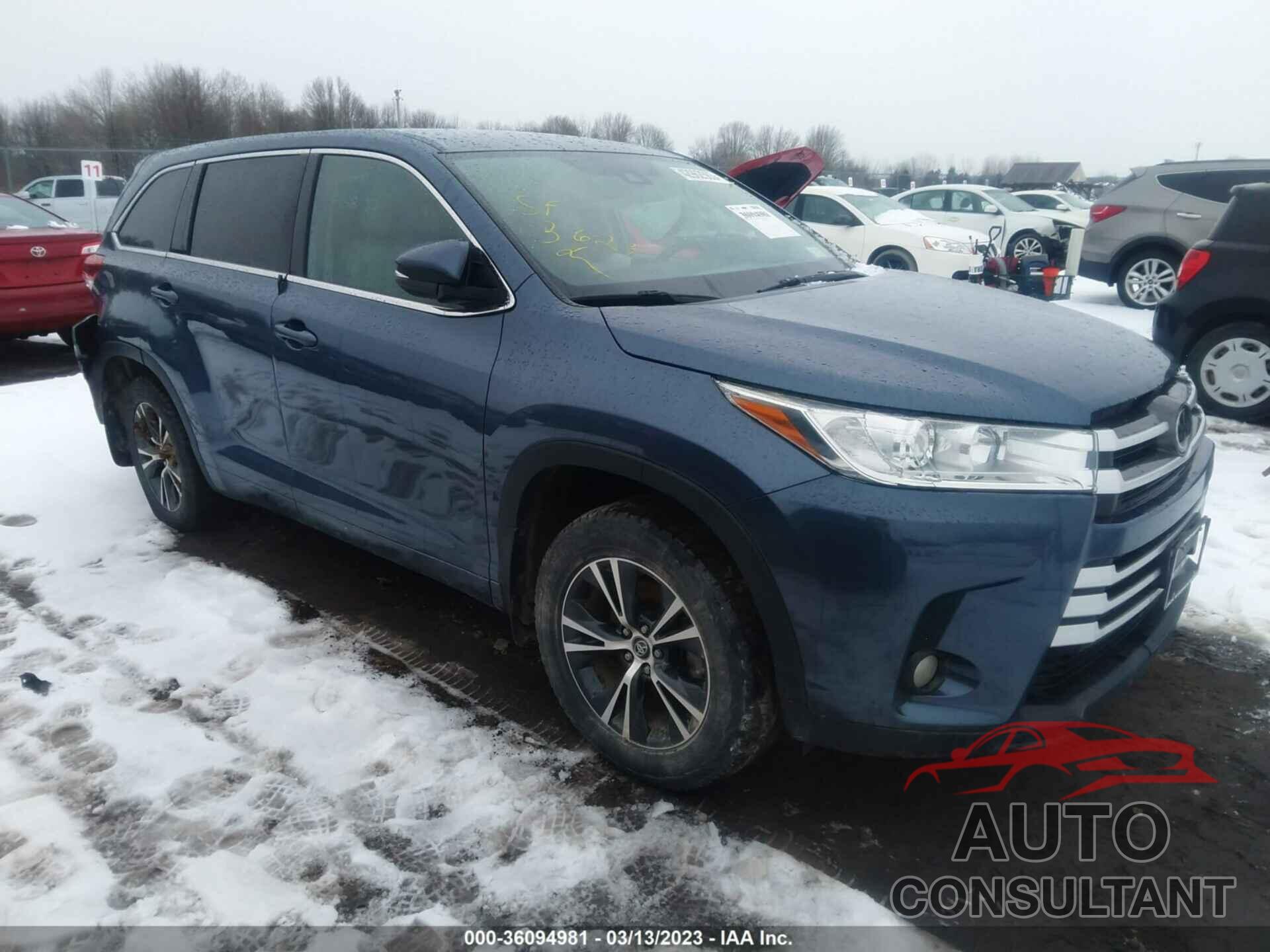 TOYOTA HIGHLANDER 2018 - 5TDBZRFH8JS488550