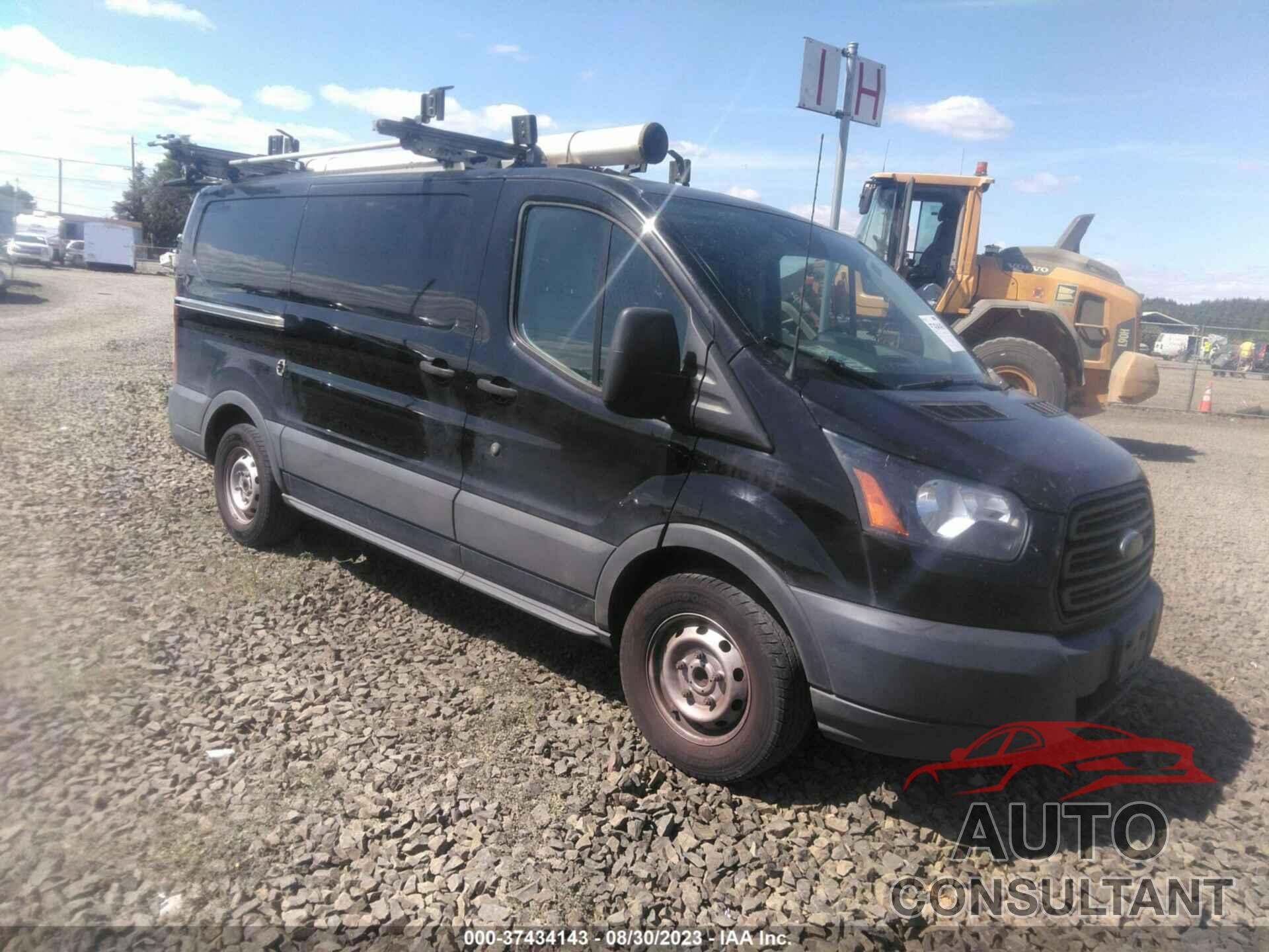 FORD TRANSIT-150 2018 - 1FTYE1YM2JKA11640