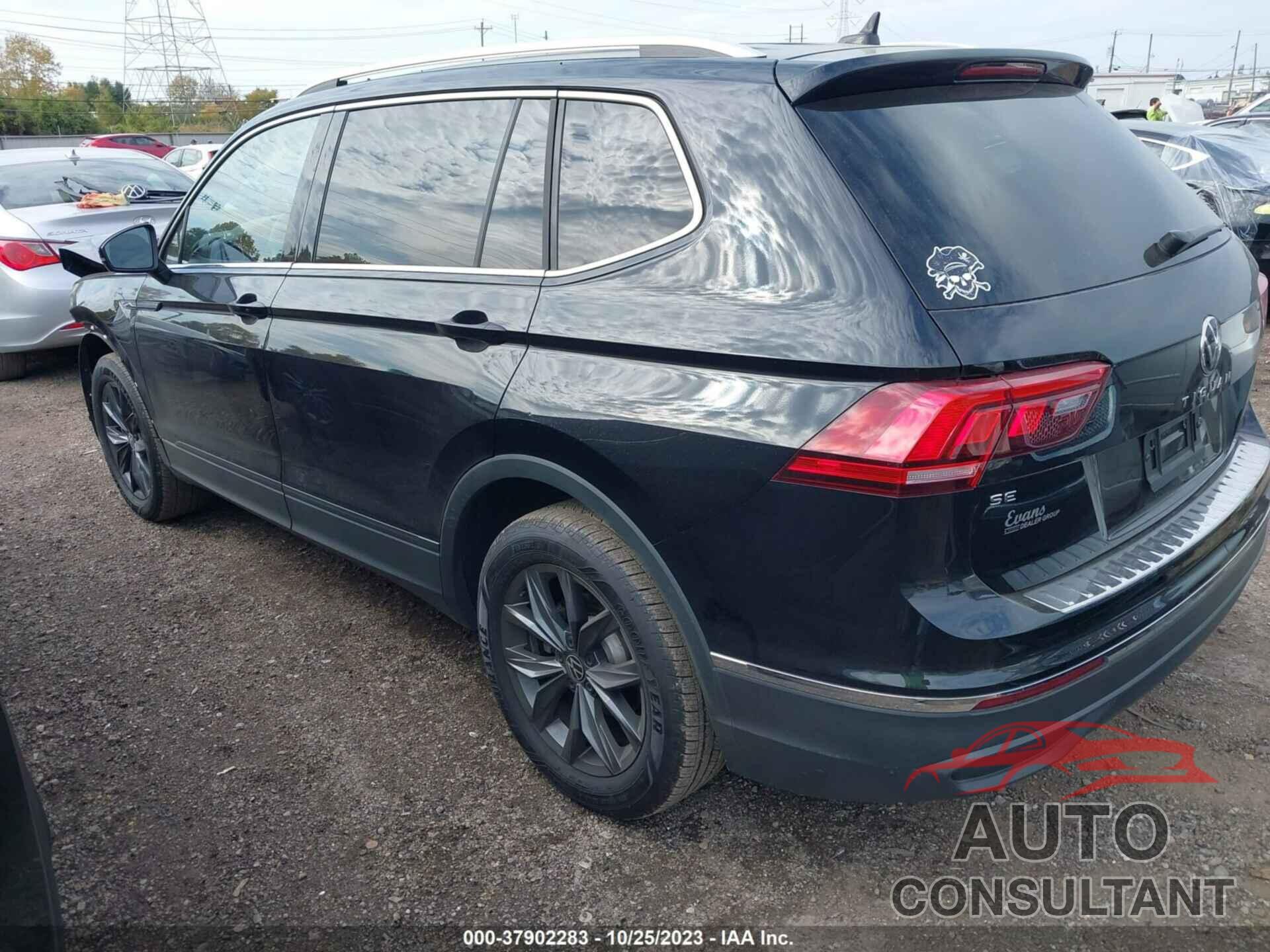 VOLKSWAGEN TIGUAN 2022 - 3VV3B7AX3NM098152