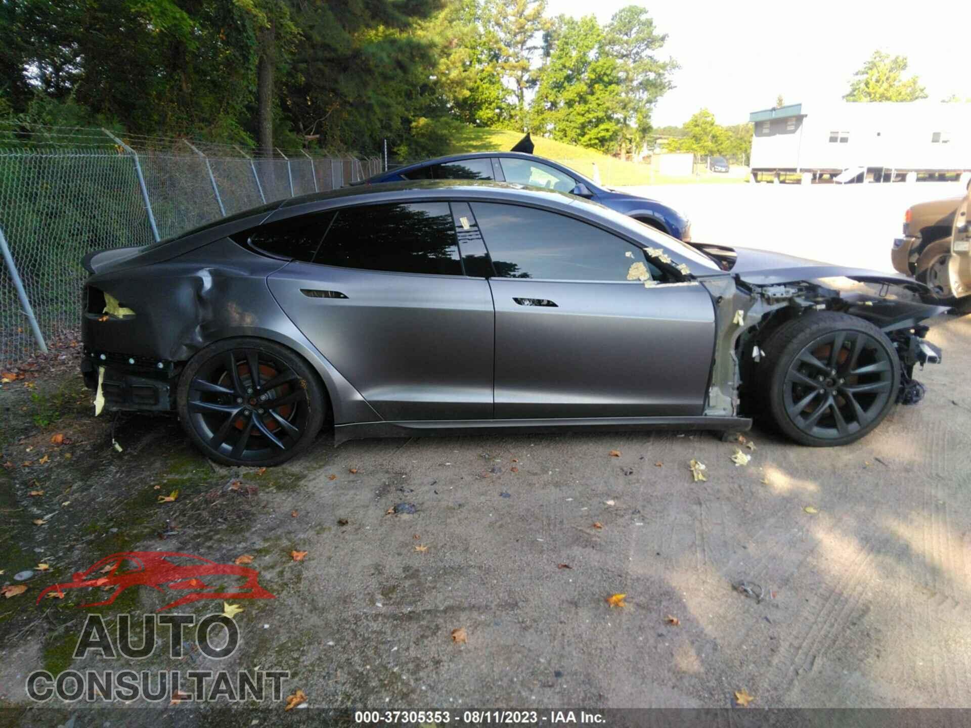 TESLA MODEL S 2021 - 5YJSA1E67MF431435