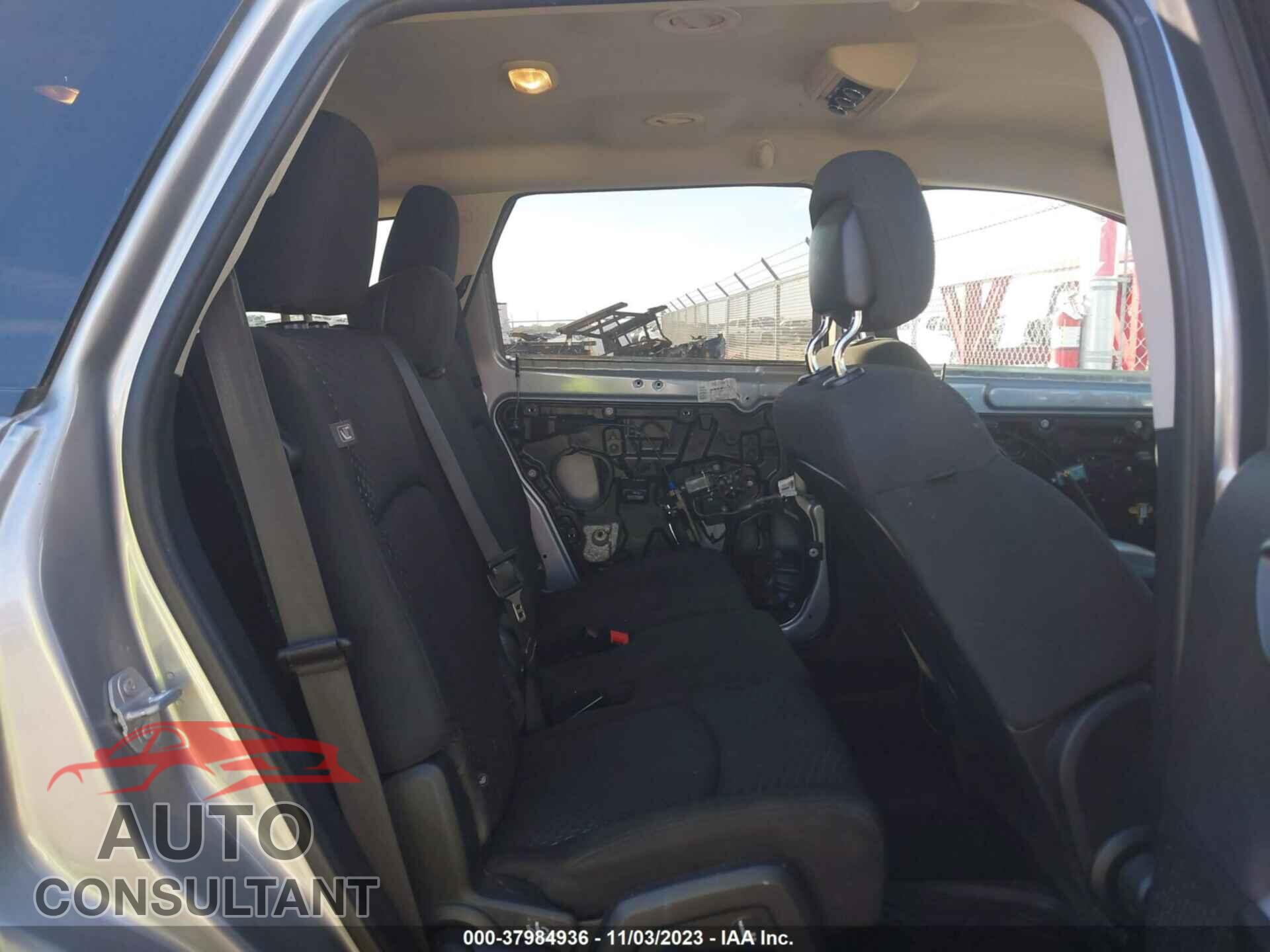 DODGE JOURNEY 2017 - 3C4PDCBG0HT537304