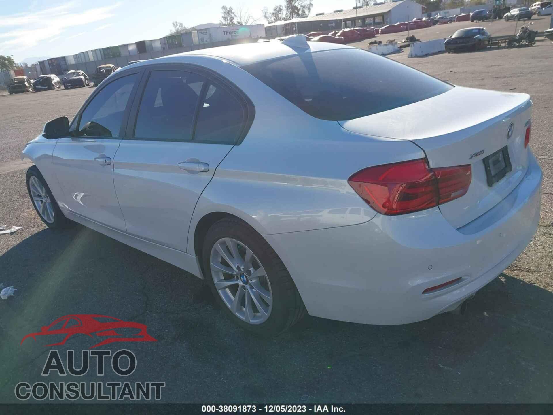 BMW 320I 2016 - WBA8E1G59GNU12147