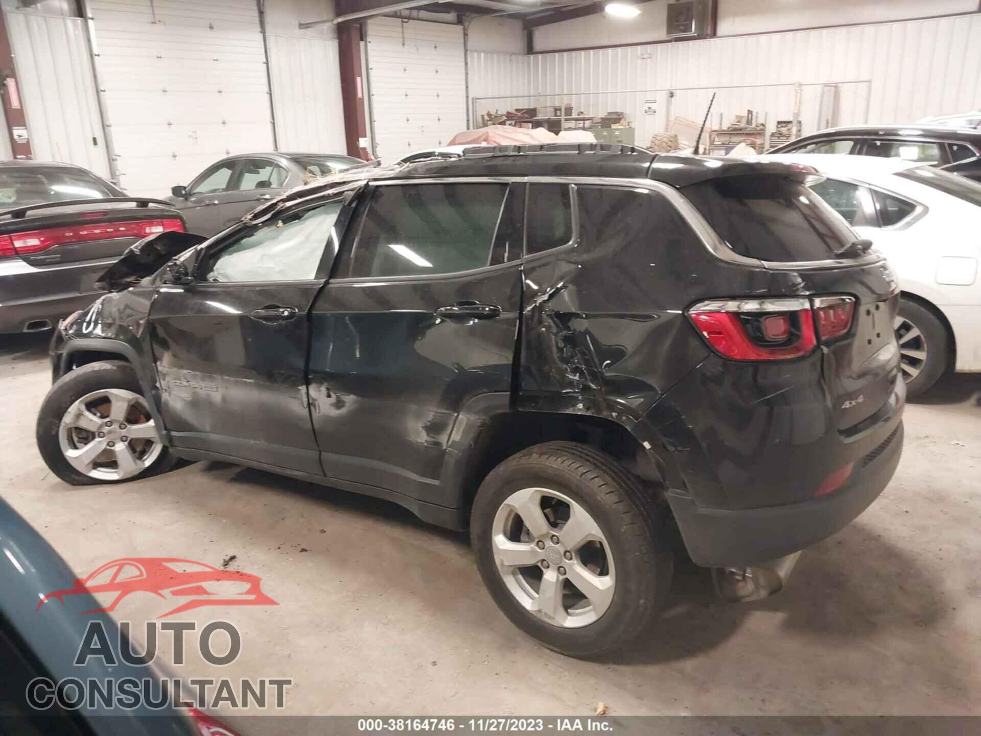 JEEP COMPASS 2019 - 3C4NJDBB1KT813748