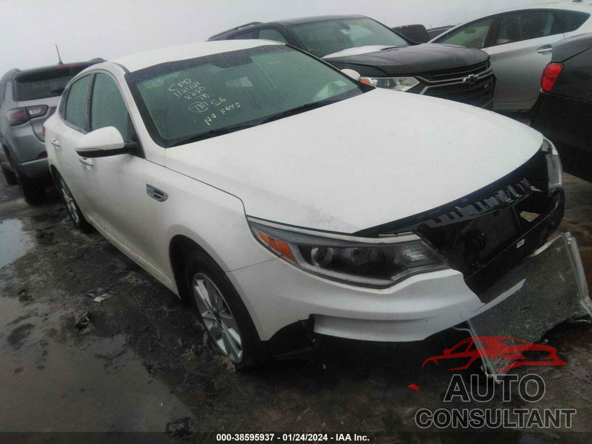 KIA OPTIMA 2018 - KNAGT4L37J5218280