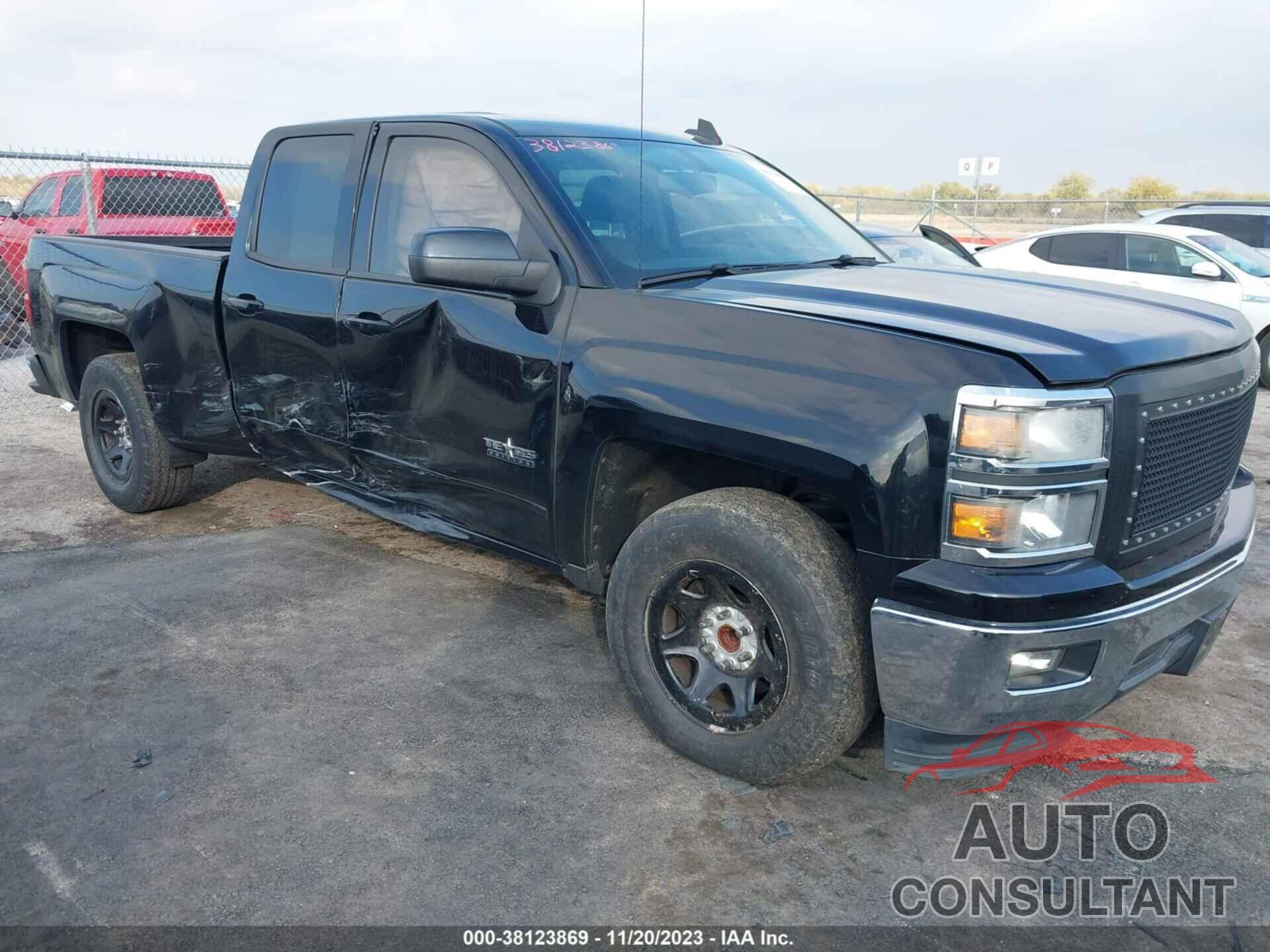 CHEVROLET SILVERADO 1500 2015 - 1GCRCREH8FZ282149